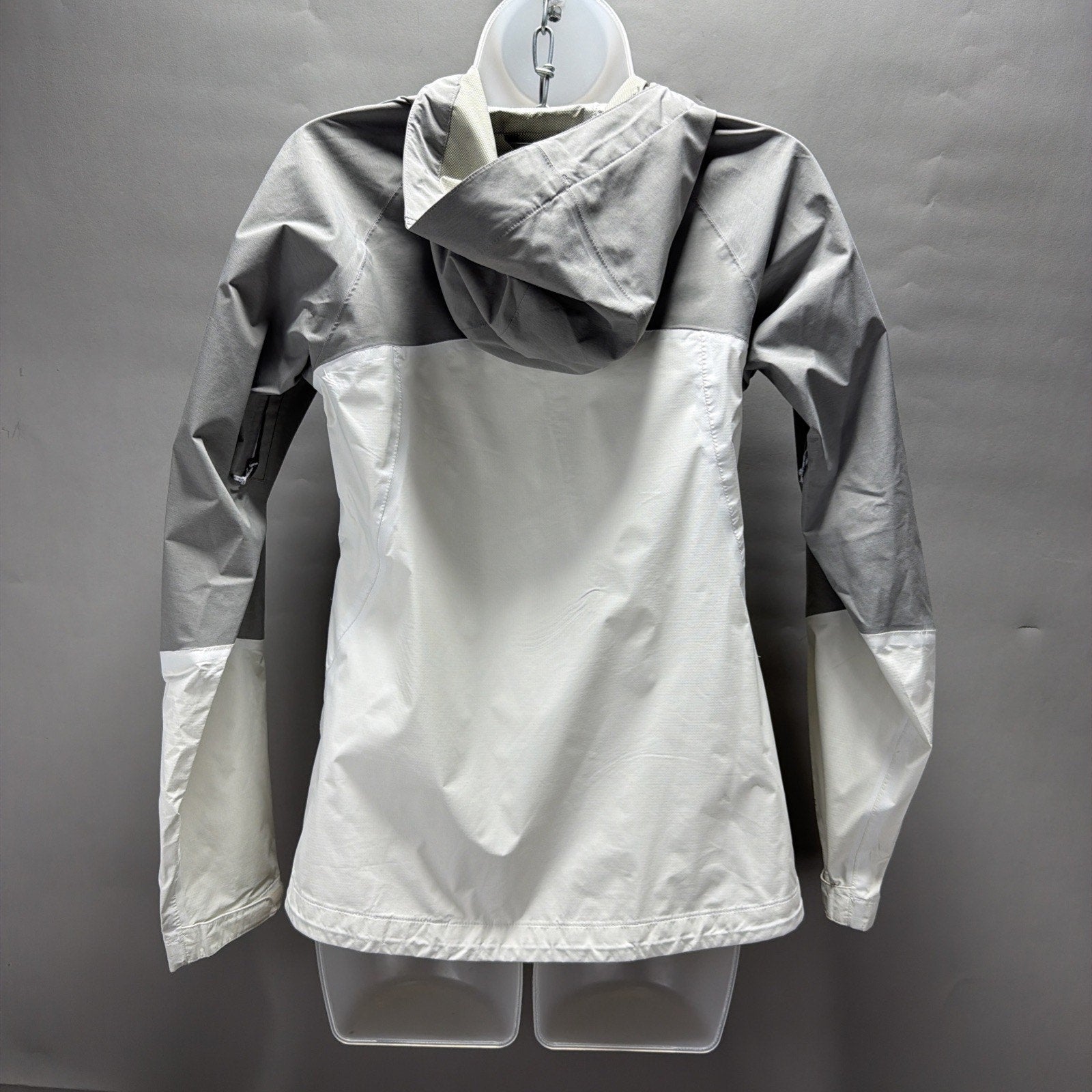 Eddie Bauer WeatherEdge Hooded Waterproof Wind Jacket Size Women’s XS