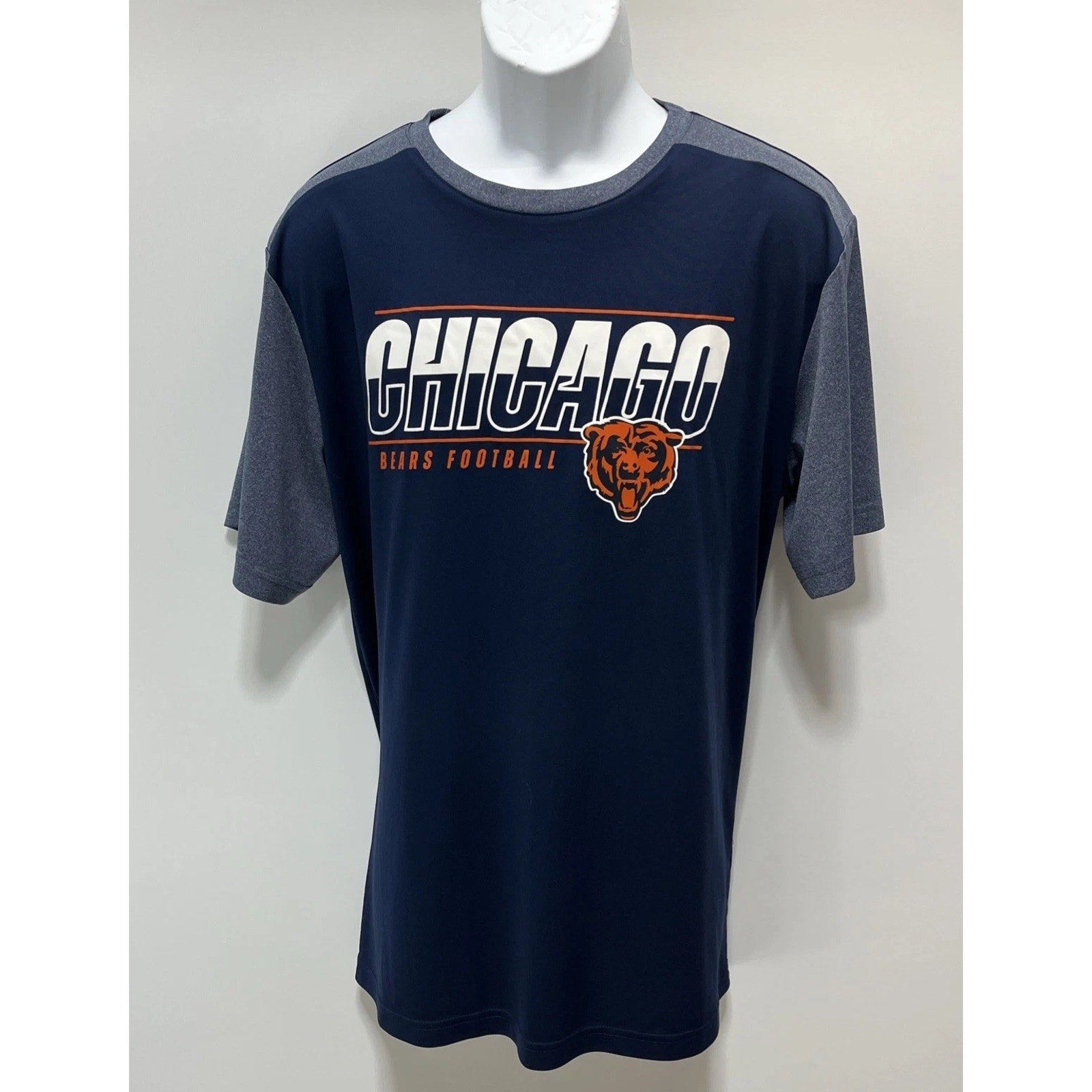 Chicago Bears NFL Football Logo Team Apparel Blue Athletic T-Shirt Men’s Size XL
