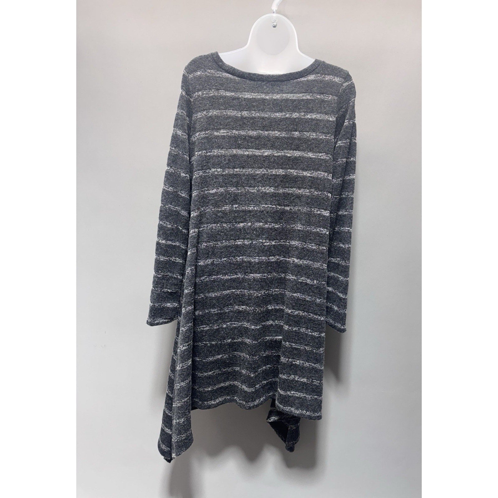 Dina Be Gray Striped Sharkbite Hem Tunic Sweater Dress Women’s Large Long Sleeve
