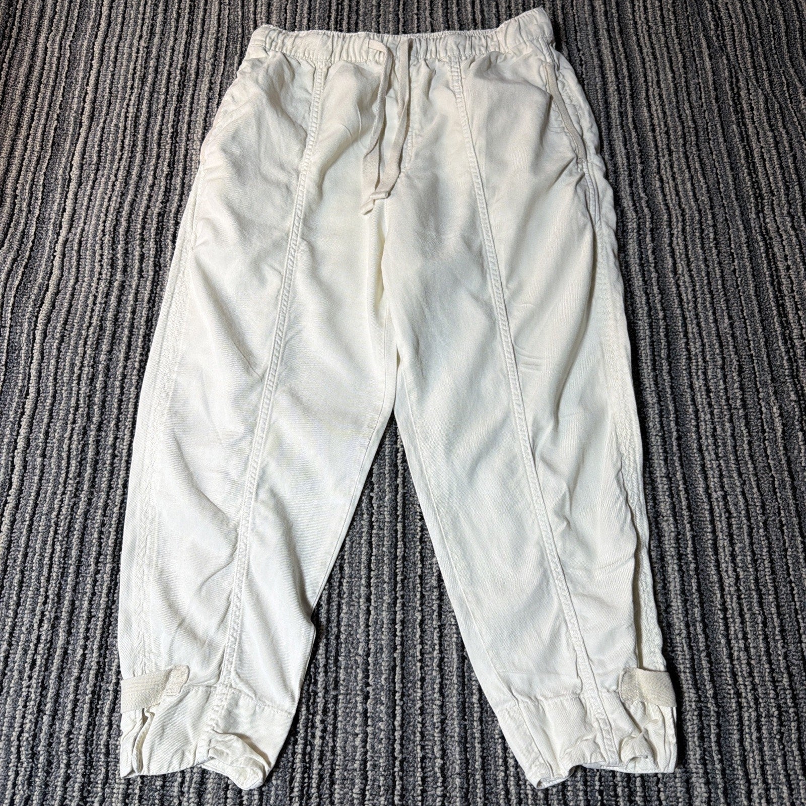 Zara Women's Balloon Tapered Leg Biege High Waisted Pants Size Medium