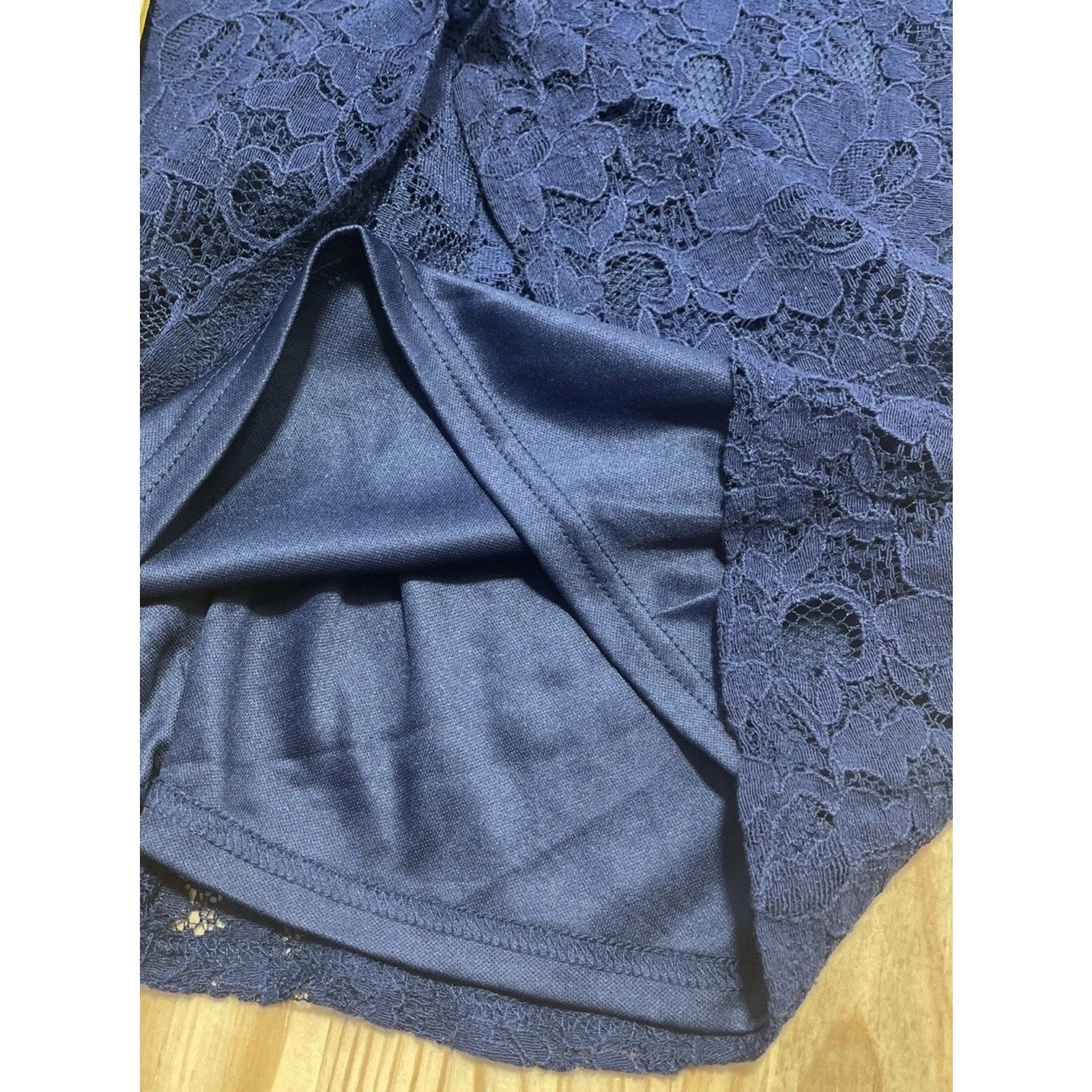 Flying Tomato Anthropologie Women's S Long Sleeve Lace Lined Crochet Short Dress