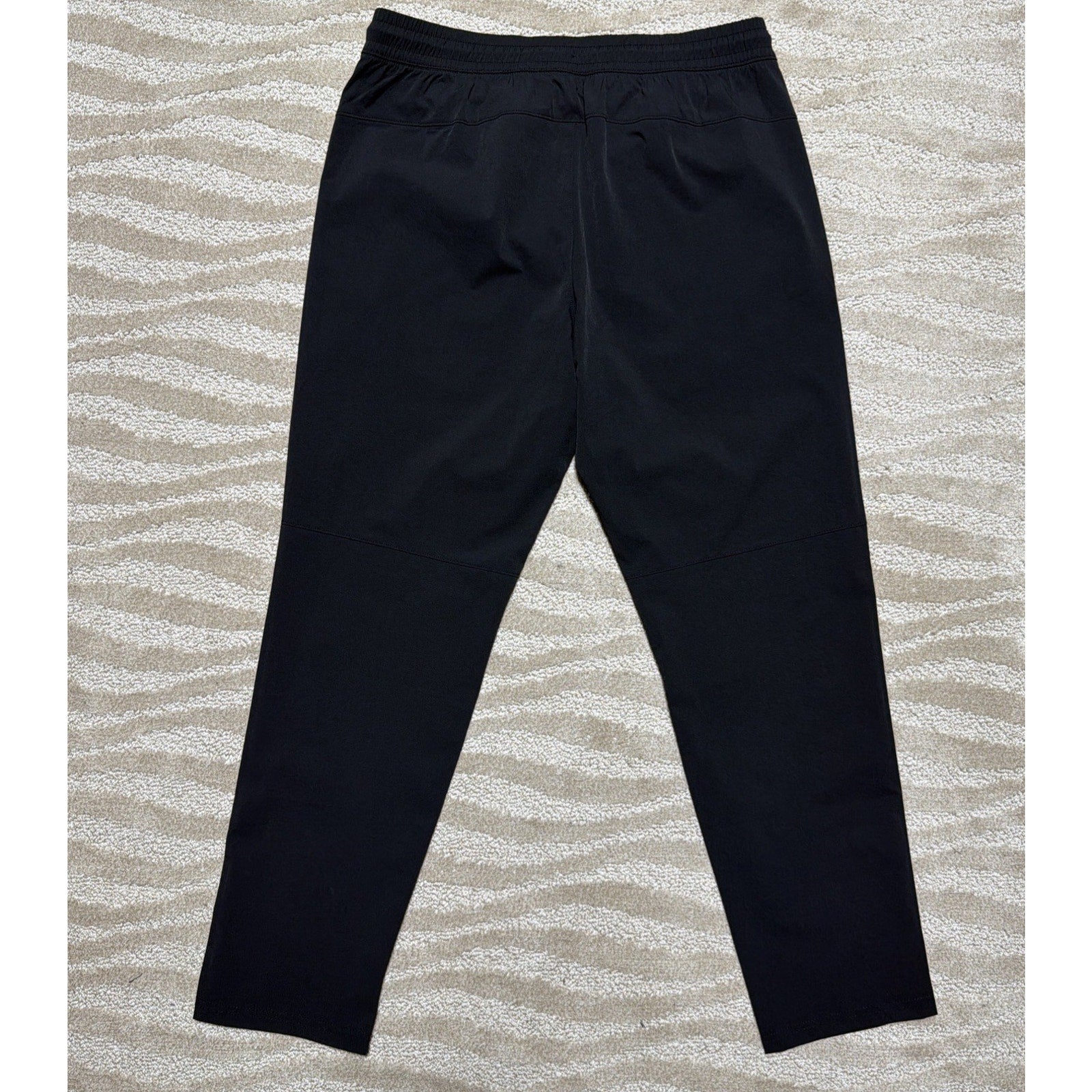 Old Navy Black Dynamic Tech Woven Taper Pants Men's M Quick Dry Zipper Pockets