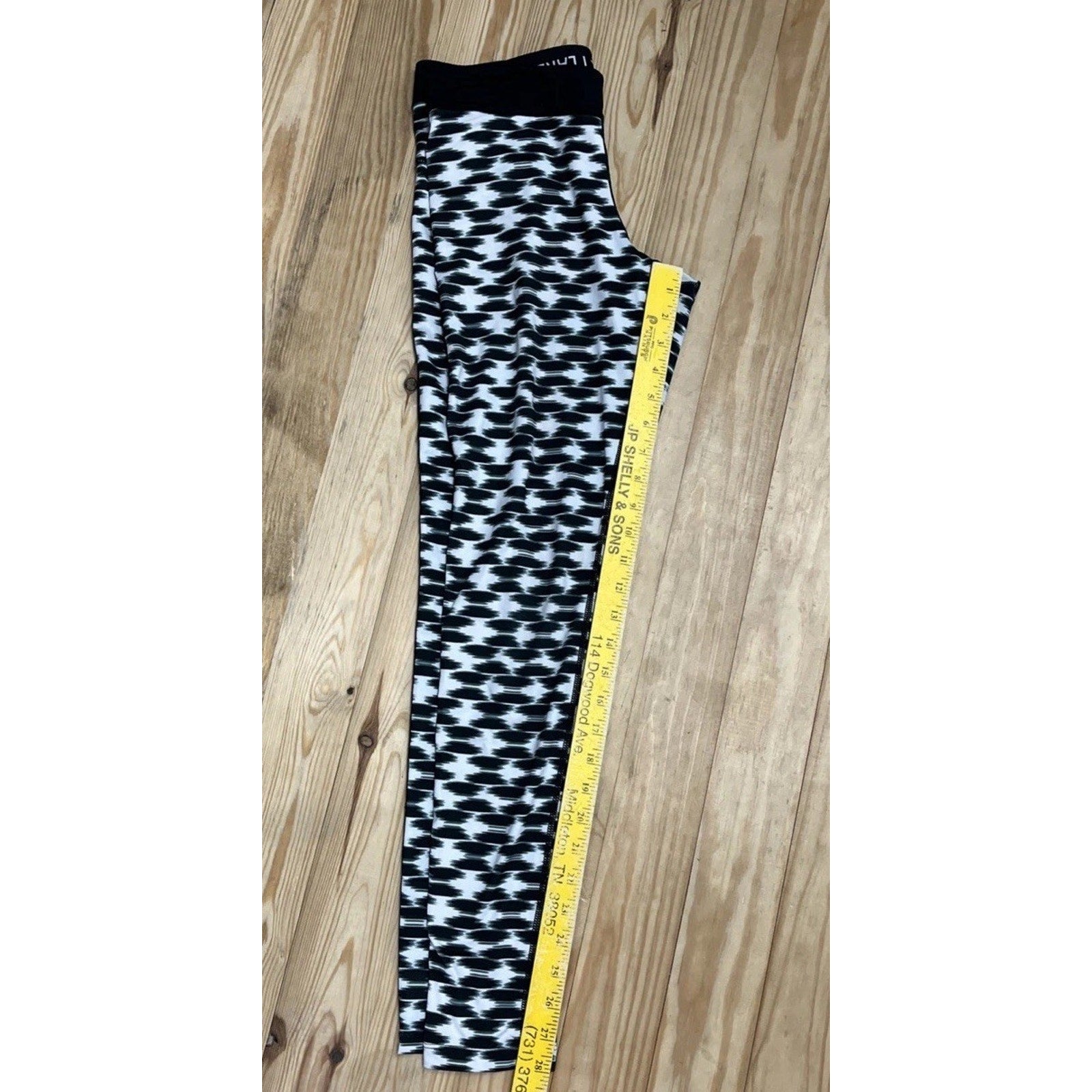 NIKE Run Fast Live Fearless Running Dri-Fit Black/White Leggings Size M 28”