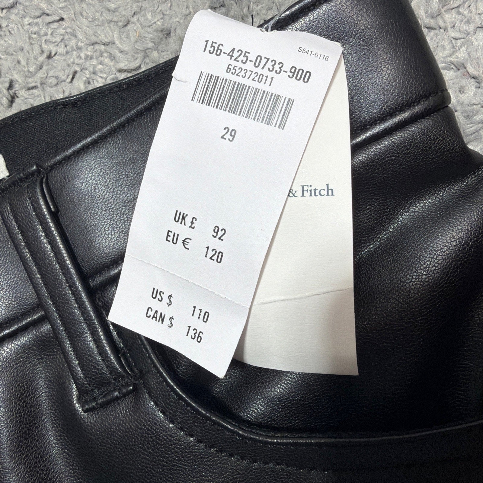 Abercrombie & Fitch Vegan Leather Skinny Pants Black High Rise Women’s 8/29 NWT