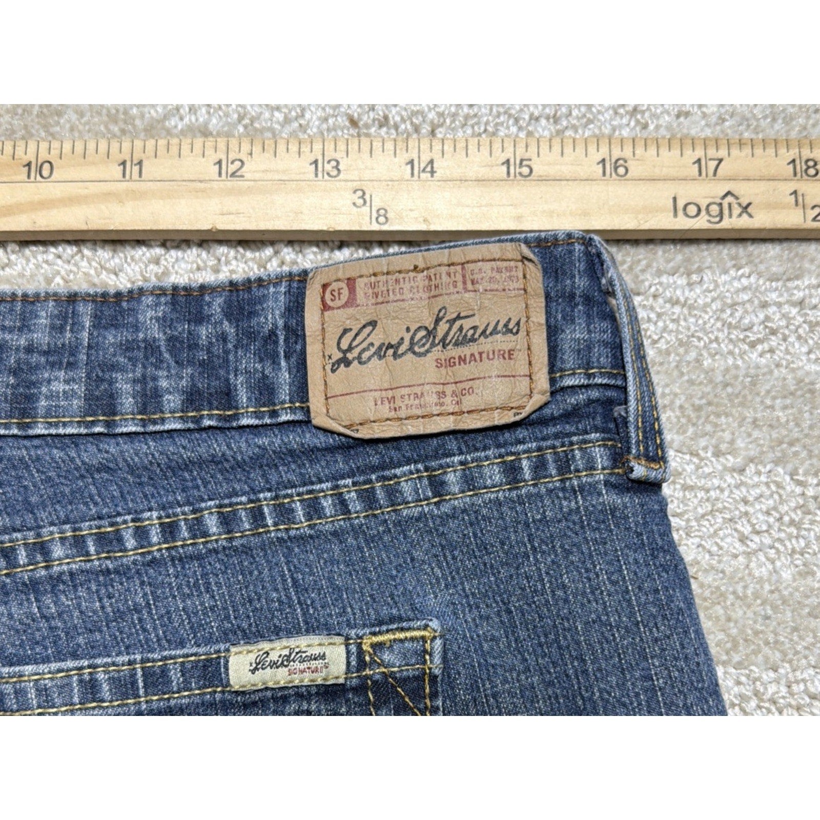 Levi's Signature Y2K Jeans Womens 10 Low Rise Bootcut Stretch Blue Stretch Denim