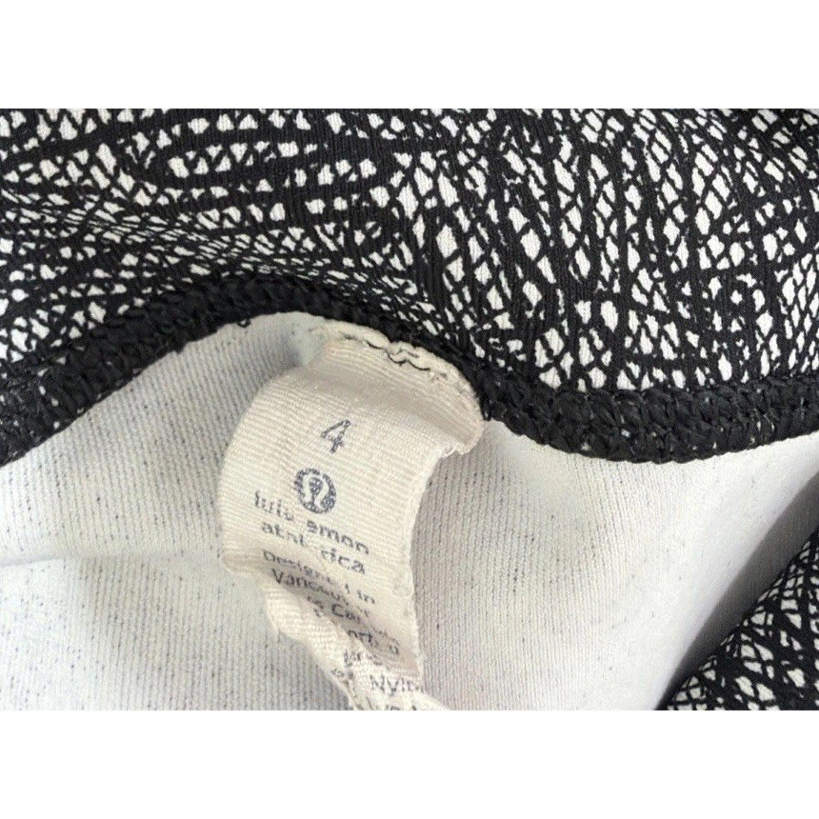 Lululemon Speckled Wunder Under Leggings High Rise Black White Size 4
