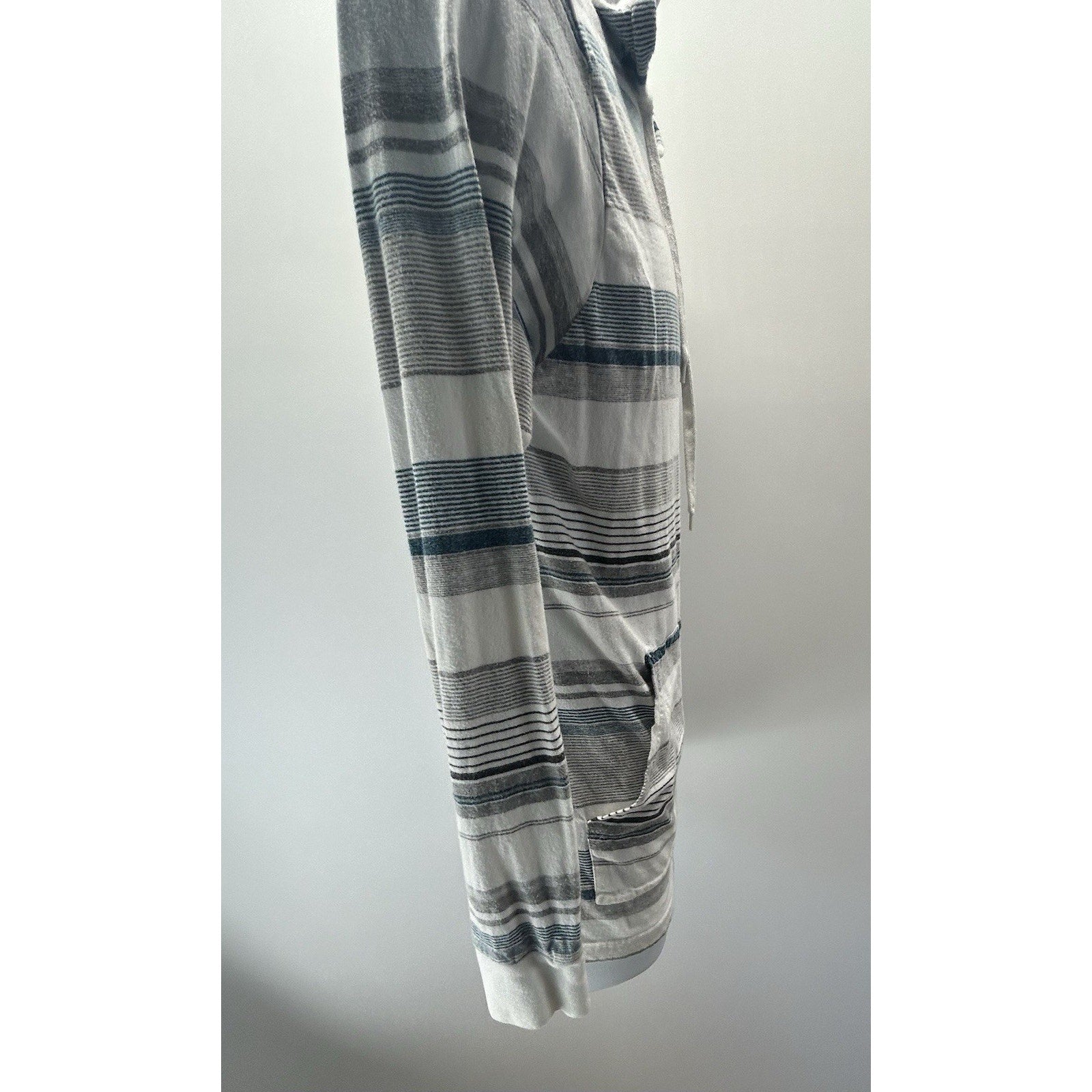 BLUE GEAR MEN'S Medium LONG SLEEVE MULTI-COLOR HOODIE With DRAWSTRING .