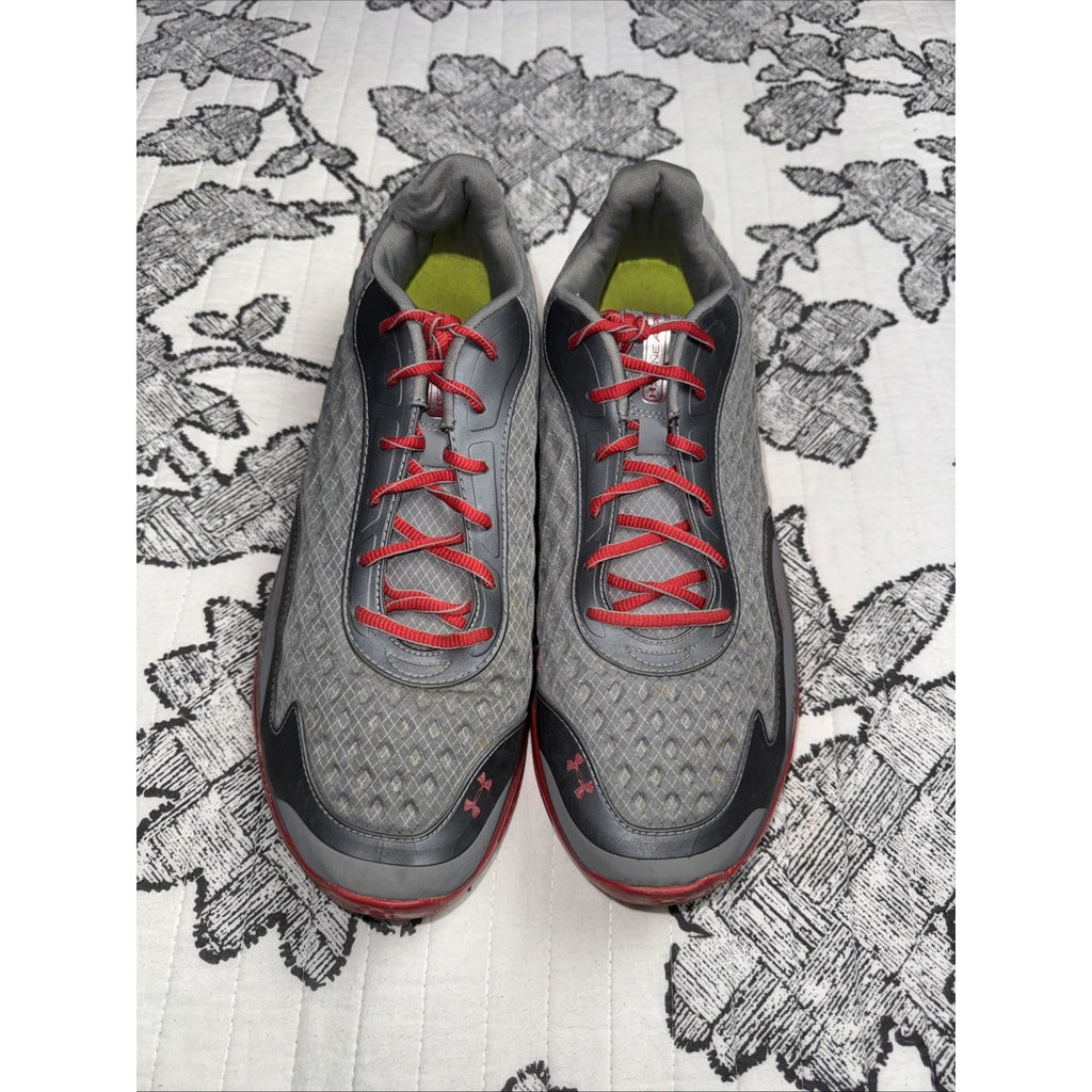 Men Under Armour Gray & Red Spine RPM Running Shoes US Size 12 1238353-045