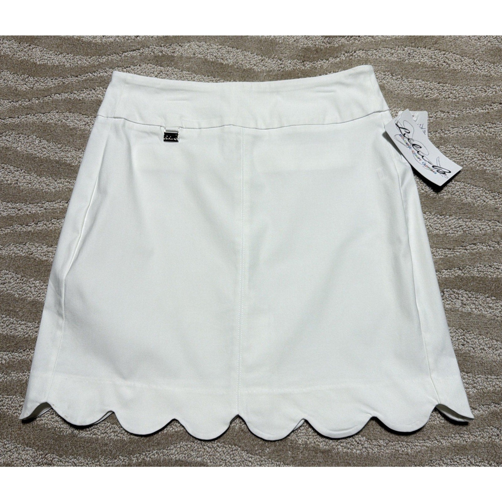 Lulu-B White Scalloped Hem Pull On Skirt Women’s Size 8 NWT Golf Resort