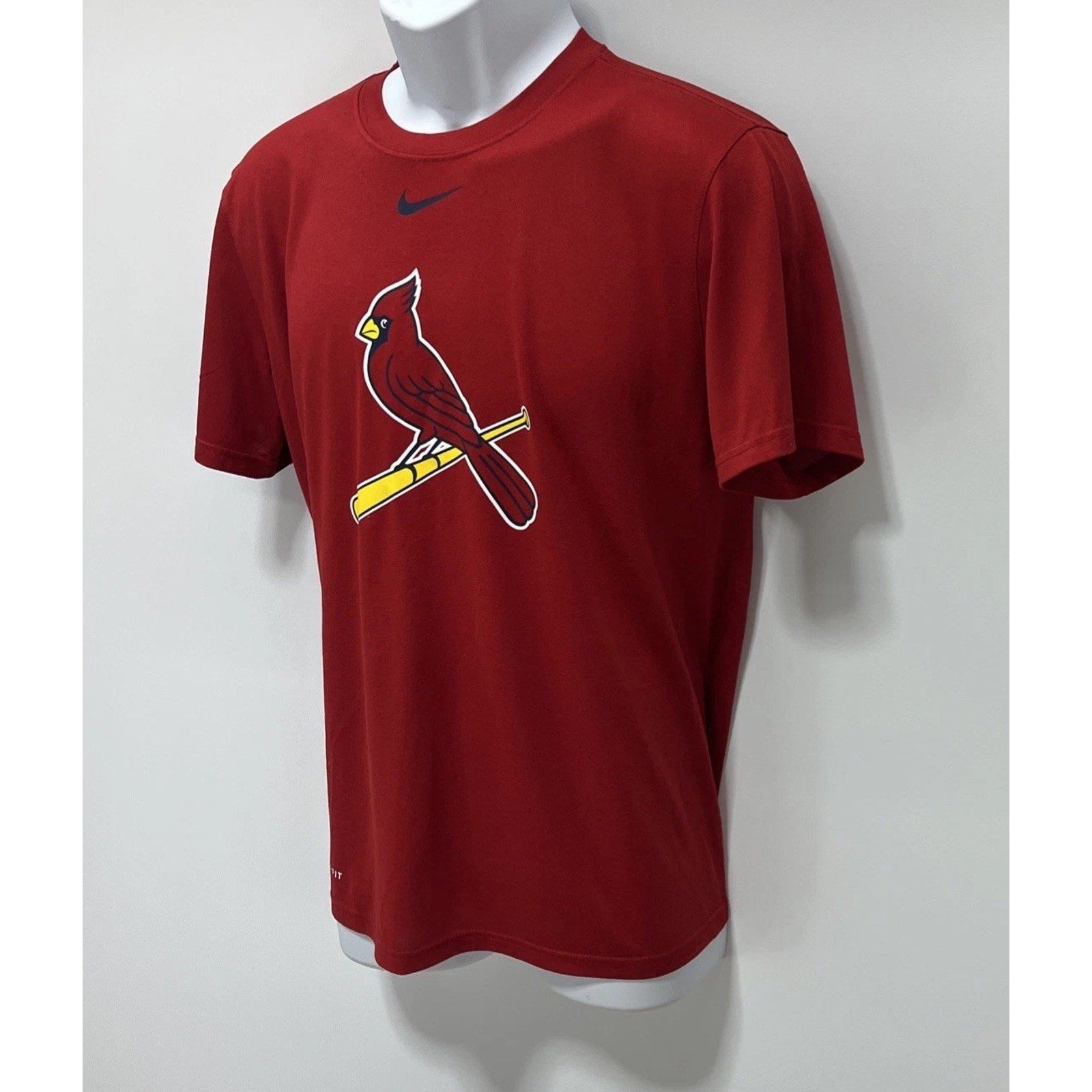 Nike Dri-Fit St. Louis Cardinals Red T-shirt - 1 Bird/1 Bat - MLB Size Medium
