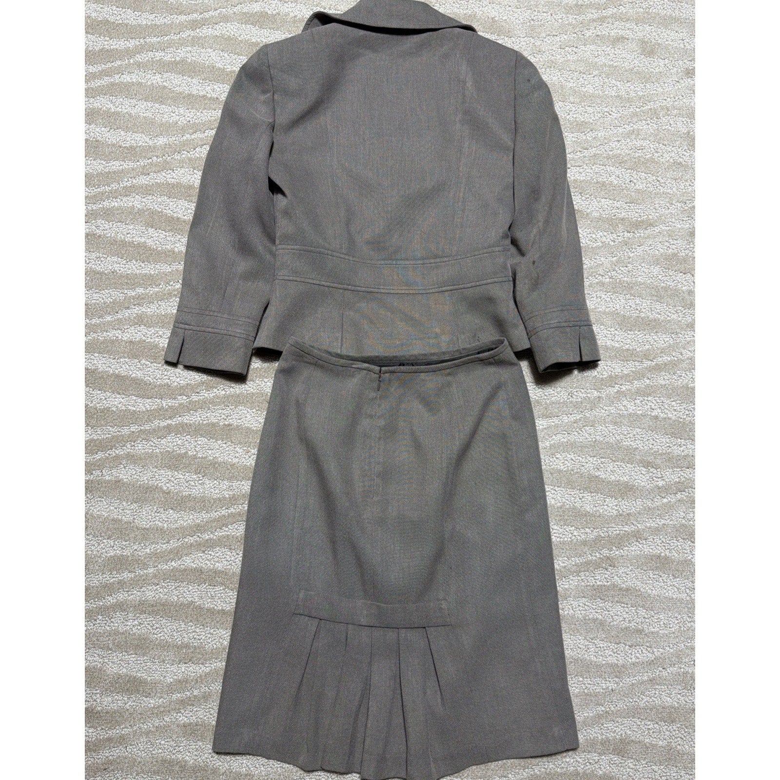 Isabella DeMarco Sz 2 Grey Peplum Skirt Jacket Suit 2pc Set