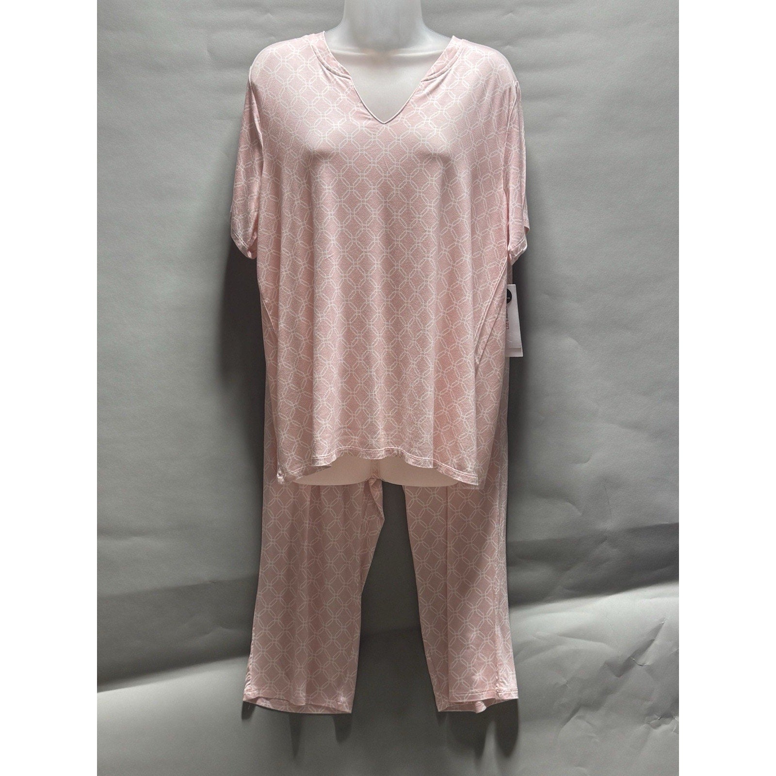 NWT Liz Claiborne Pink Geometric Pajama Set Large Cool & Calm Sleepwear 2PC