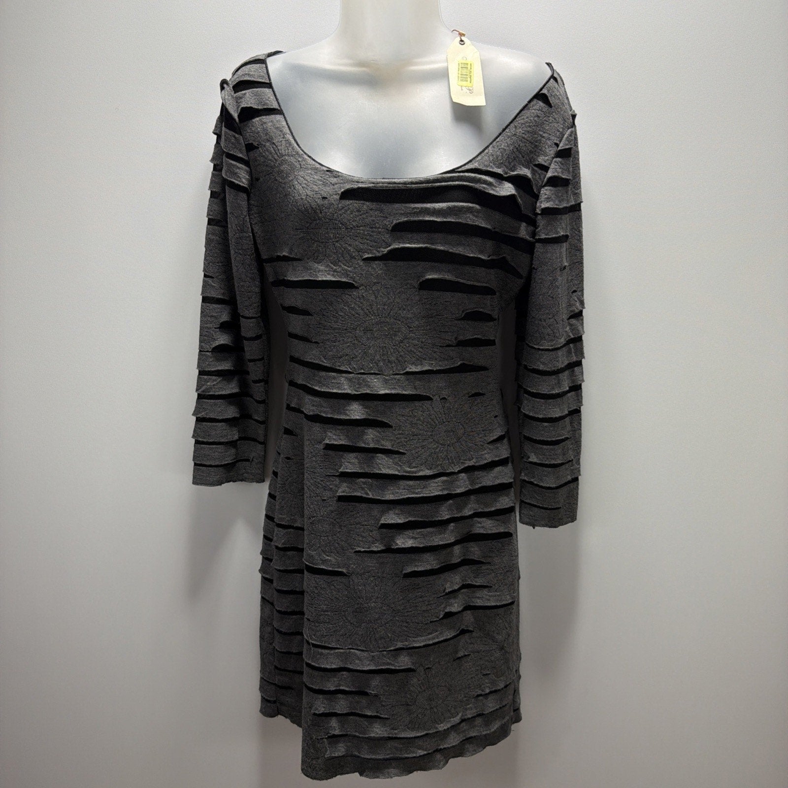 Sophie Max Studio M Gray Distressed Tier Stretch Jersey Sheath Dress $118 NWT