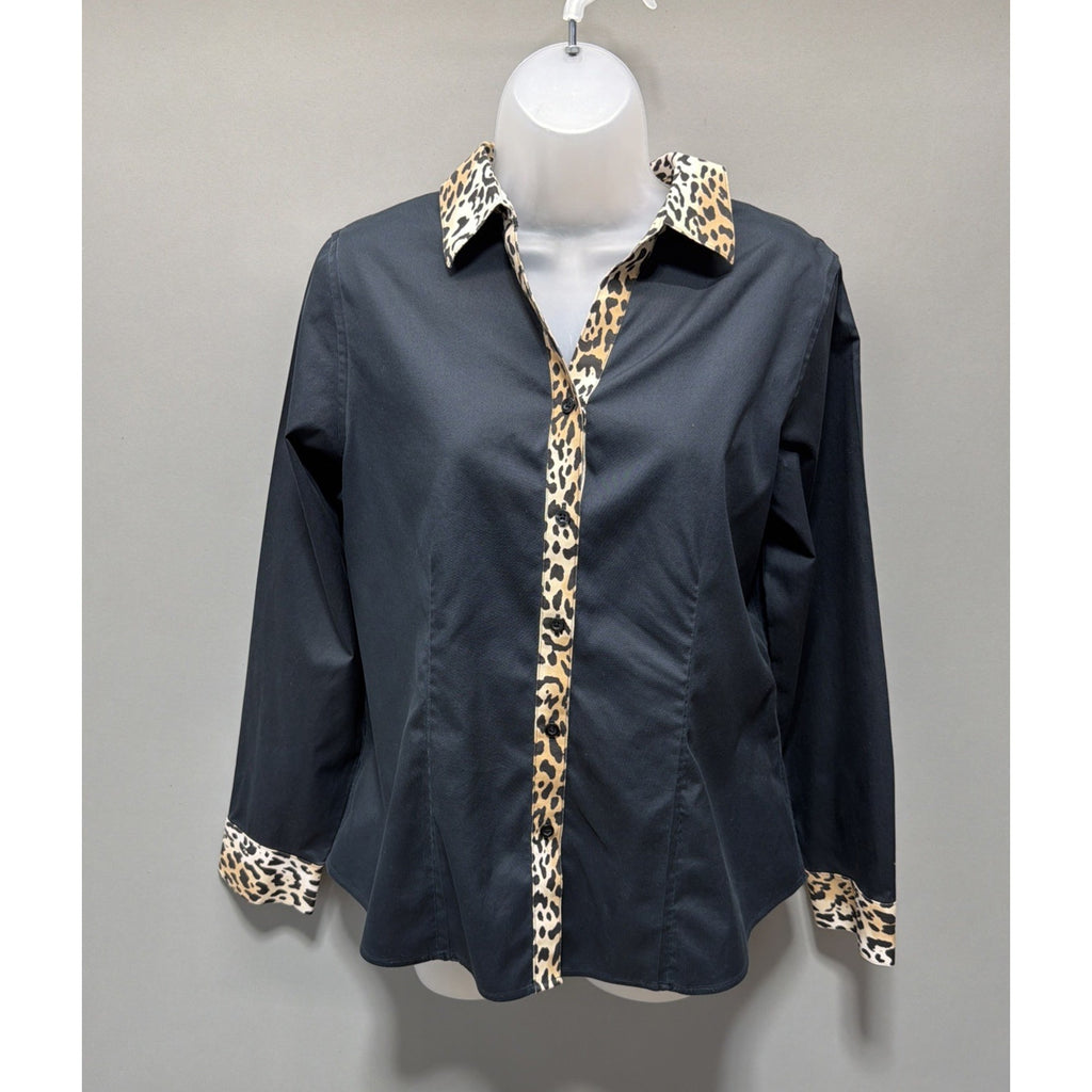 Chico's Blouse Womens Size 1 M Animal Print Button Up Non Iron Cotton Career