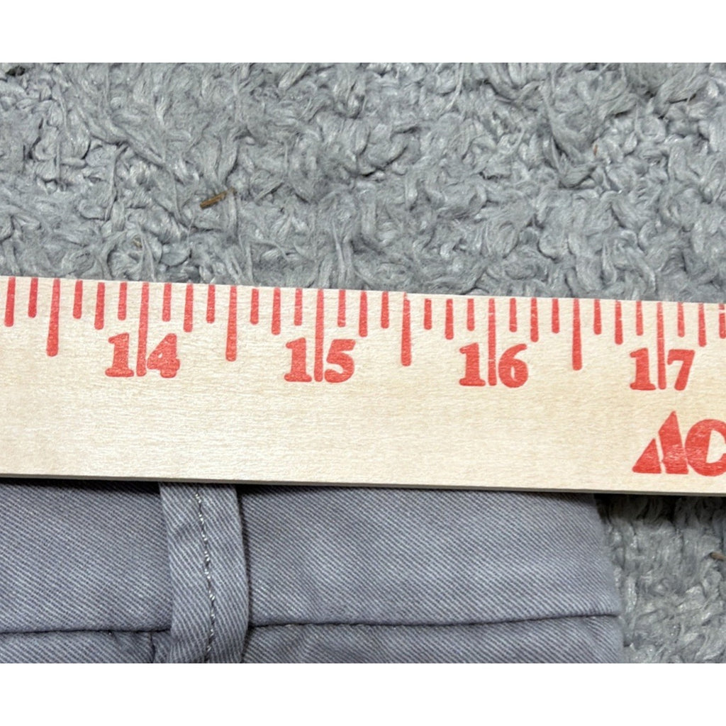 Loft Women's Mid Rise Girlfriend Chino Pants in Gray Raw Hem size 6 33x26