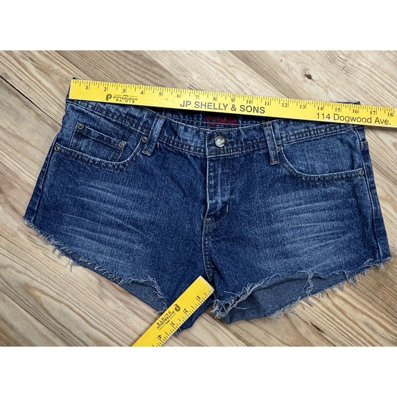 Women's Blue Cult Original Buttlifter Vintage Style Jean Shorts Sz 30 Made InUSA