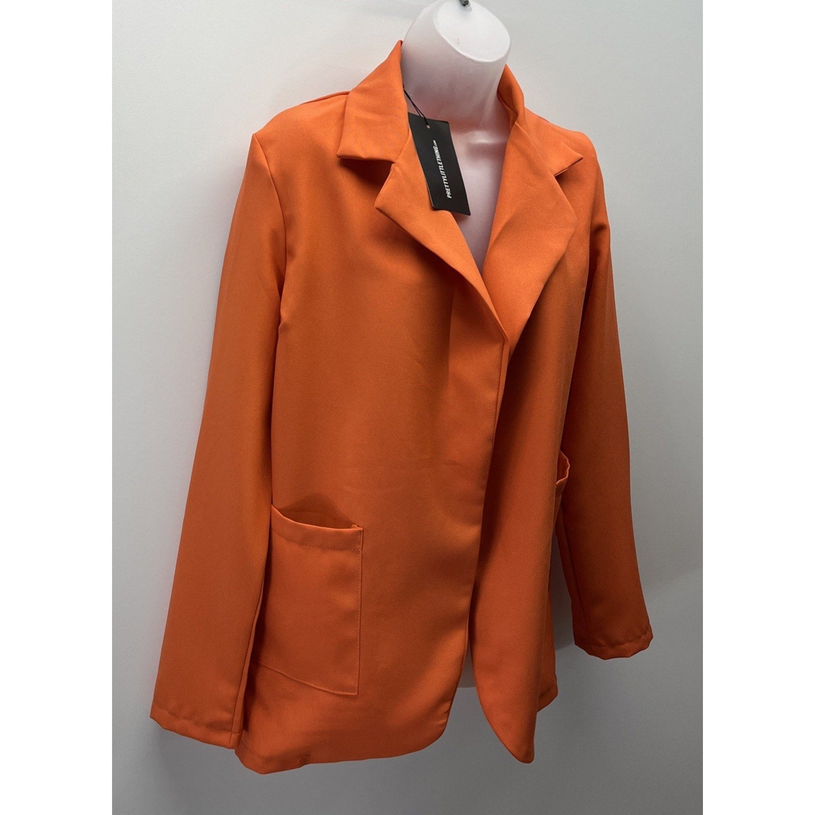 Pretty Little Thing Women’s Tailored Fitted Blazer Size 4 Orange