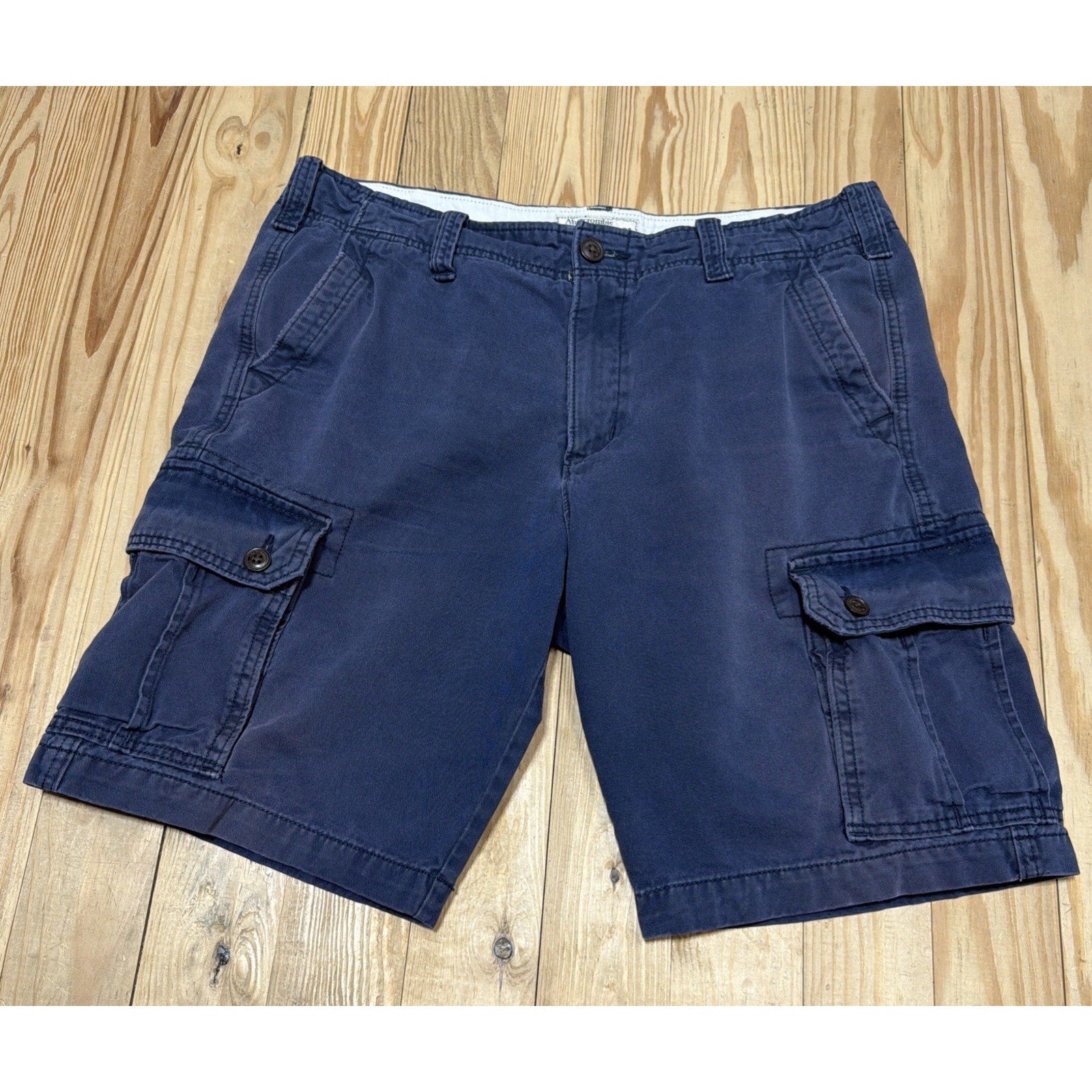Men's Abercrombie and Fitch Y2K Chino Cargo Shorts Blue 100% Cotton Size 34
