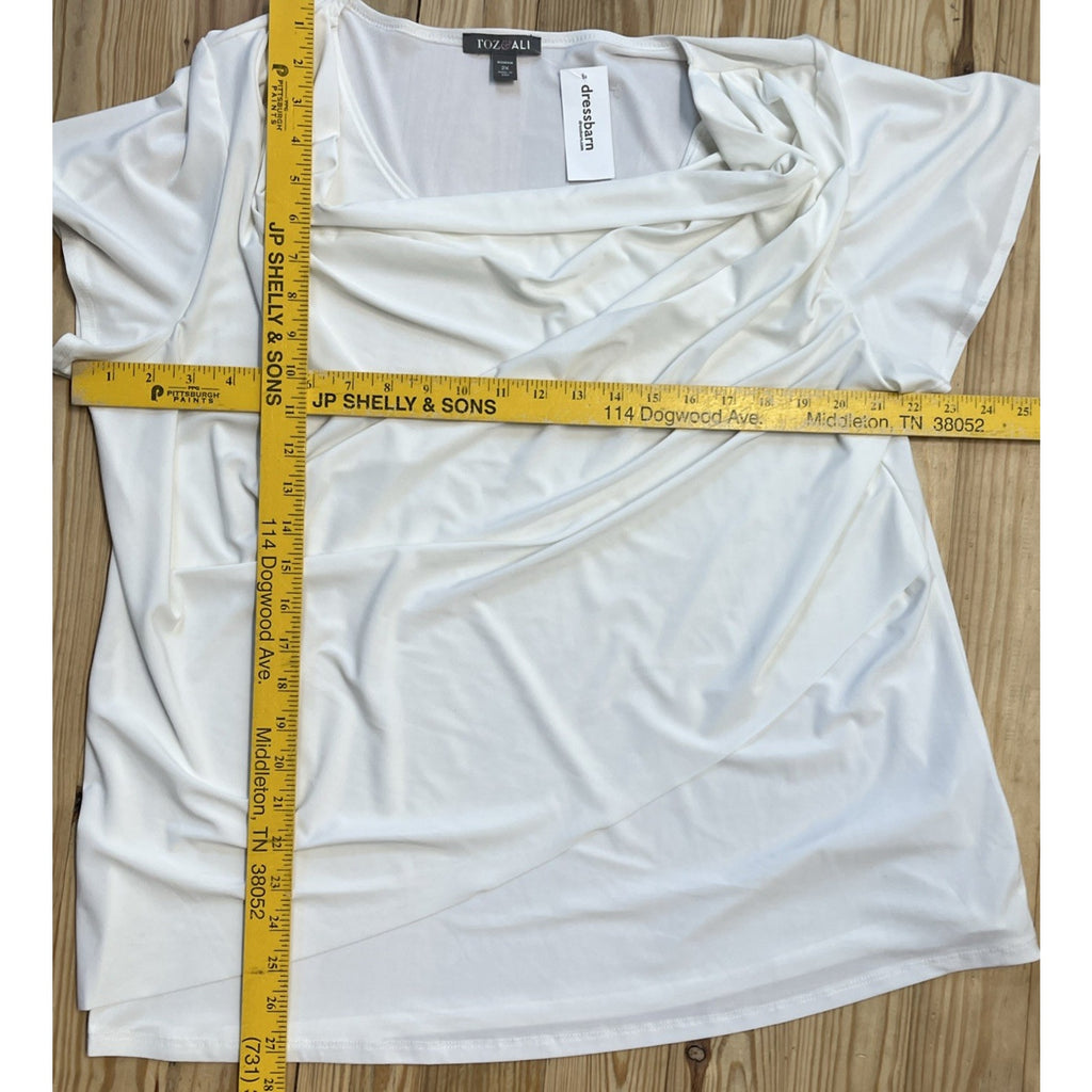 Roz & Ali Top Plus 2X Ivory Short Sleeve Pullover Blouse Stretch