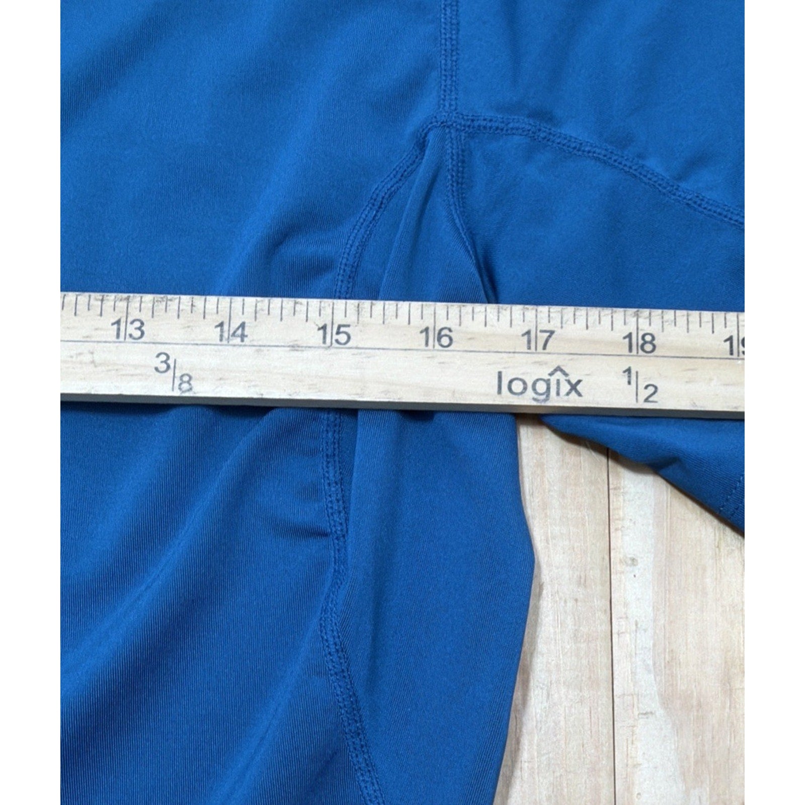 Nike Pro Shirt Womens Size L Fitted Blue Short Sleeve