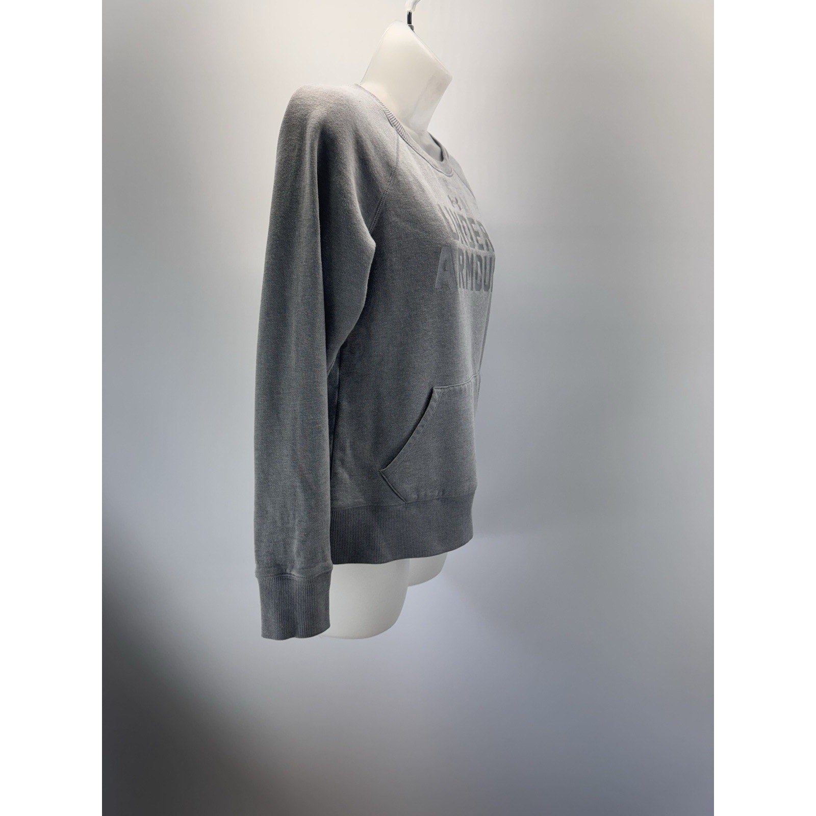 Under Armour Sweatshirt Women’s Small Grey Cold Gear Gray Pullover Pocket