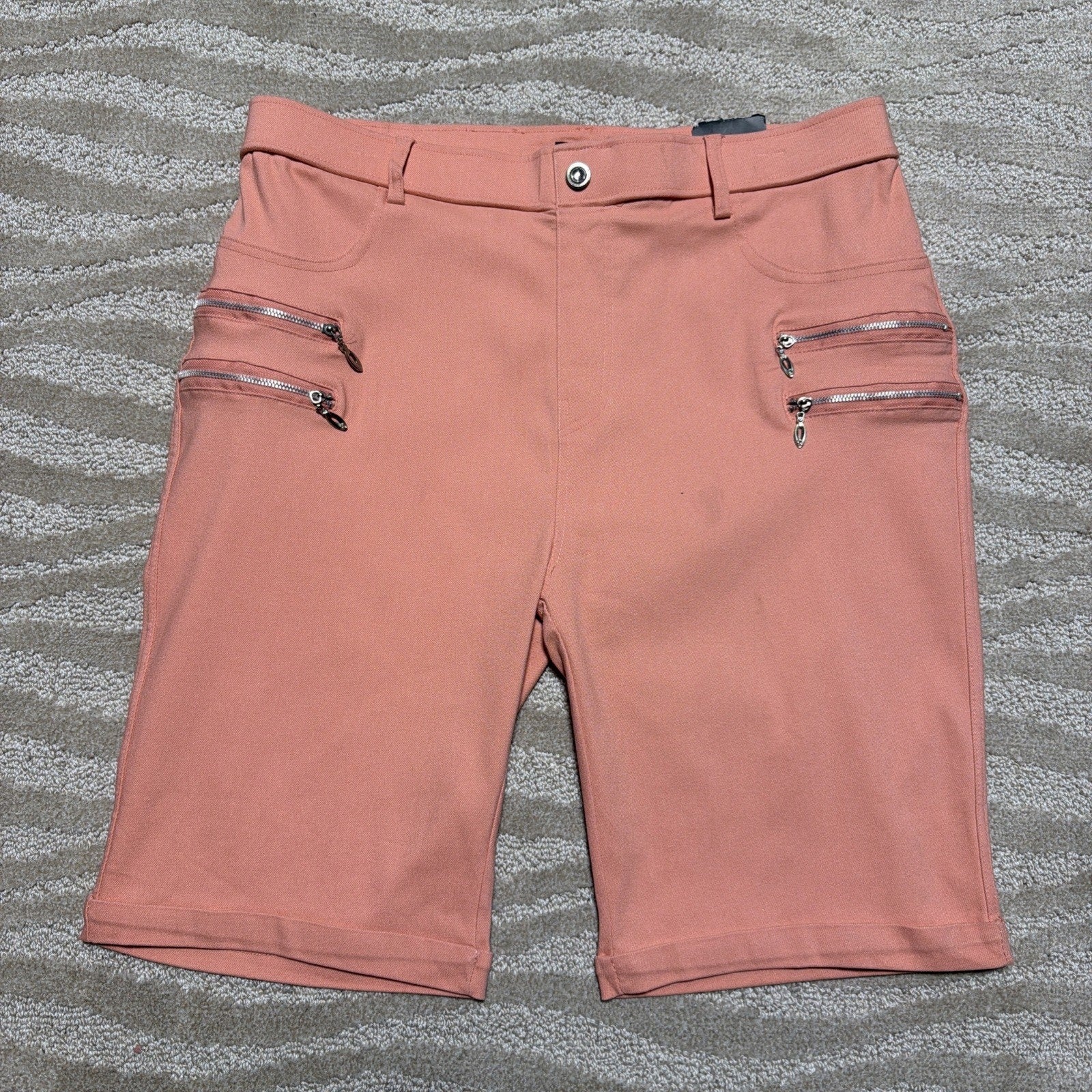 Thrill Women’s 1X Blush Pink Stretch Bermuda Shorts Double Zip Pockets Plus NWT