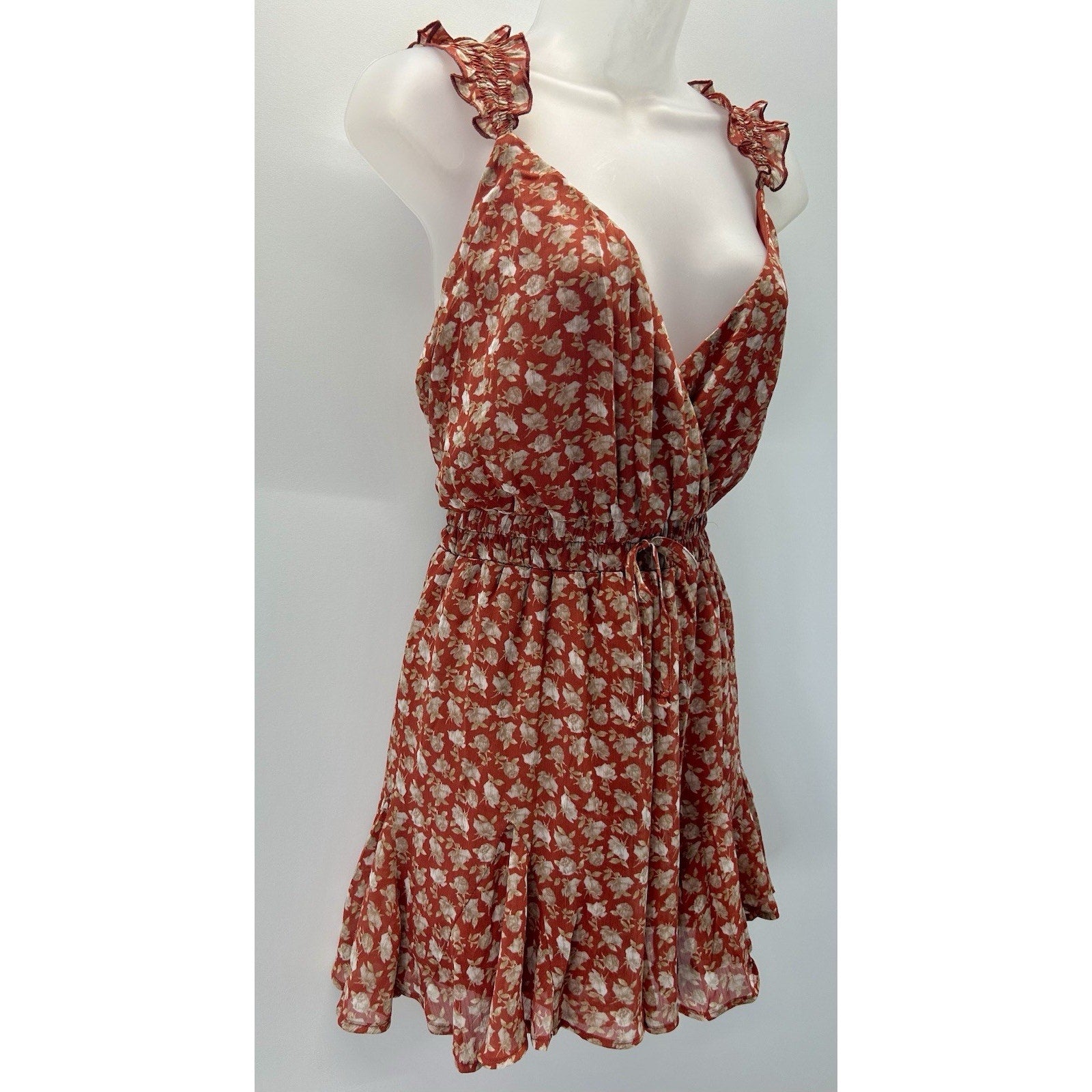 Trixxi Floral V-Neck Romper Bell Sleeve Boho New With Tags Women Size XL.