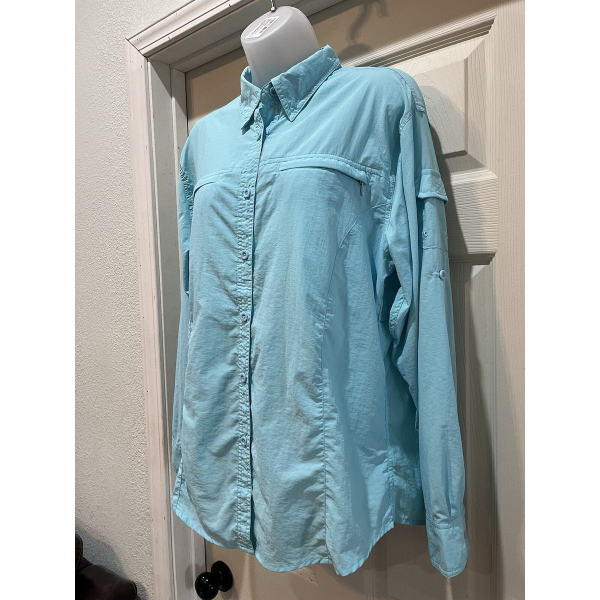 Bimini Bay vented top size L long roll tab sleeve button up 2 zip pockets