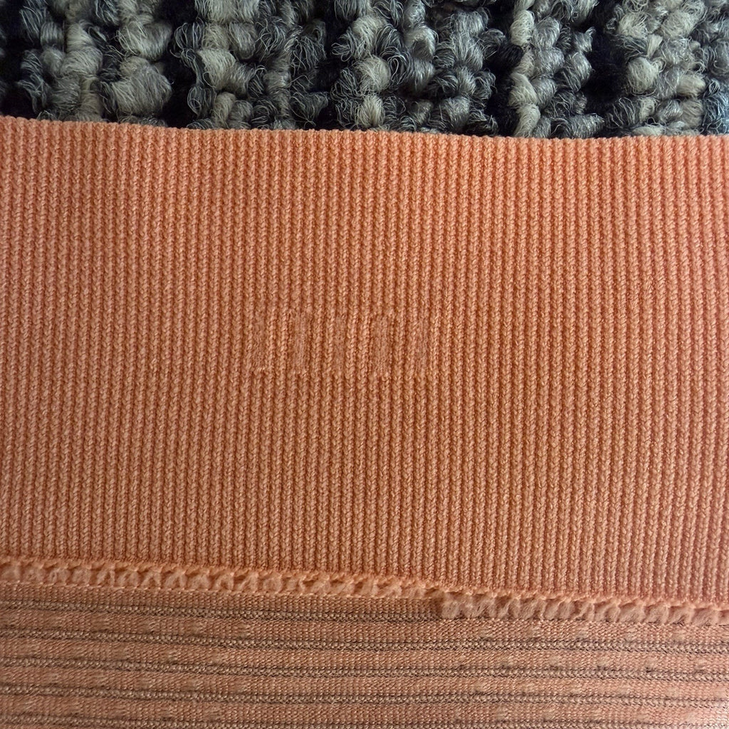 Lululemon Womens Coral Orange Long Sleeve Crew Neck Athletic Shirt Relaxed Fit