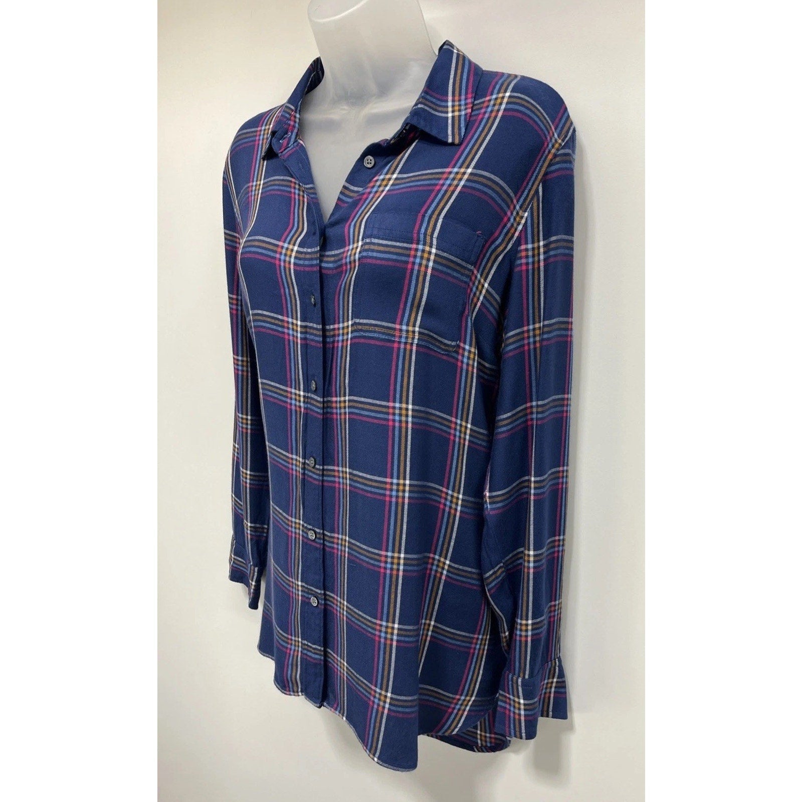 Talbots Buckingham Plaid Perfect Shirt Women's LS Longer Length Button-Down M