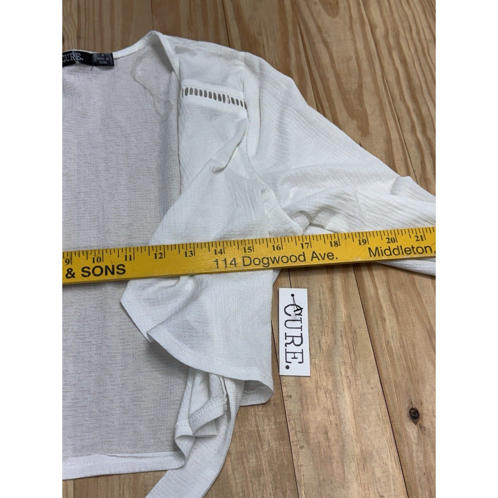 Cure Apparel Women's Cropped White Coverup Size Medium NWT