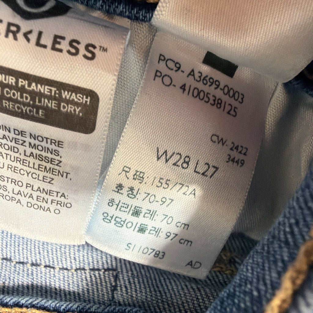 Levi’s Silver Tab Mom Jeans Women’s Size 28x27L Med Wash High Rise Denim