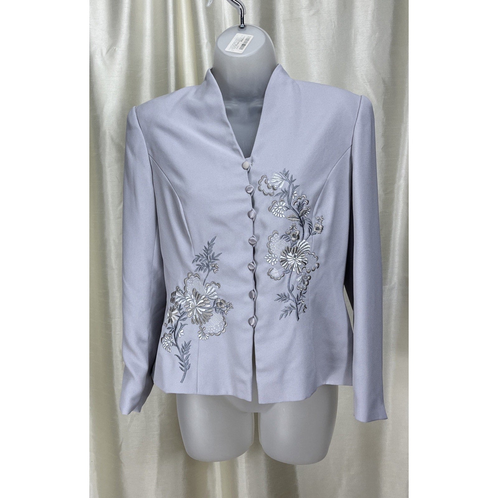 Donna Morgan Petites Top Women’s Size 8 Lavender Embroidered Floral Button Up
