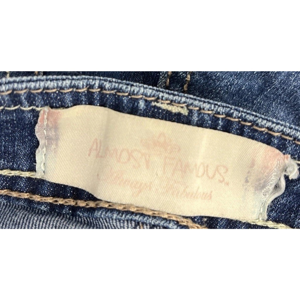Almost Famous Denim Overall Shorts Shortall Distressed Sz. 1