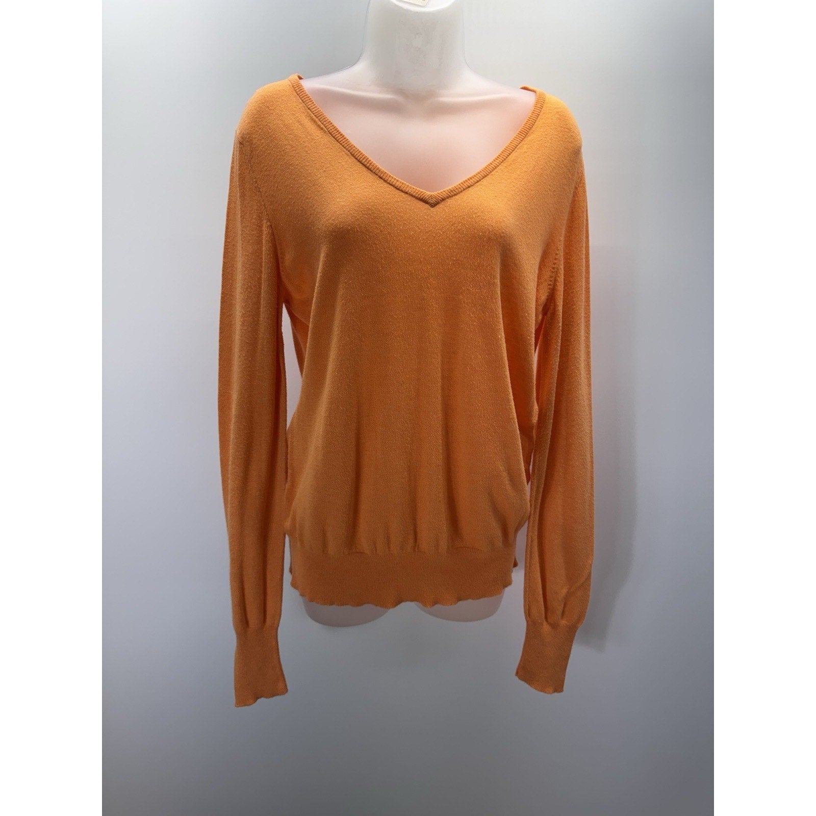 Old Navy Sweater Women’s Large Orange Long Sleeve V-Neck Lightweight