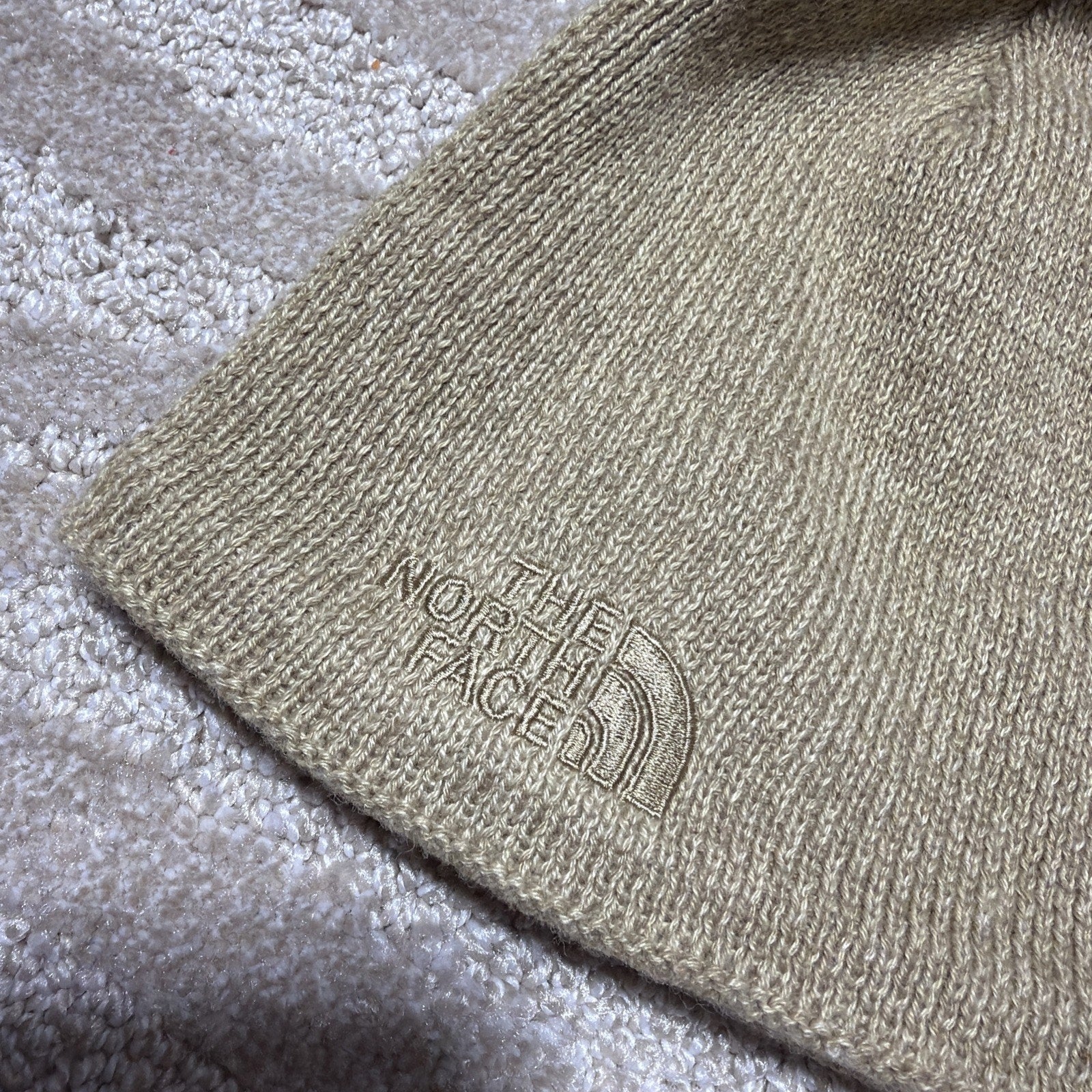 The North Face Hat Beanie Fitted Uni Sex One Size Biege Wool Blend Knit Outdoor