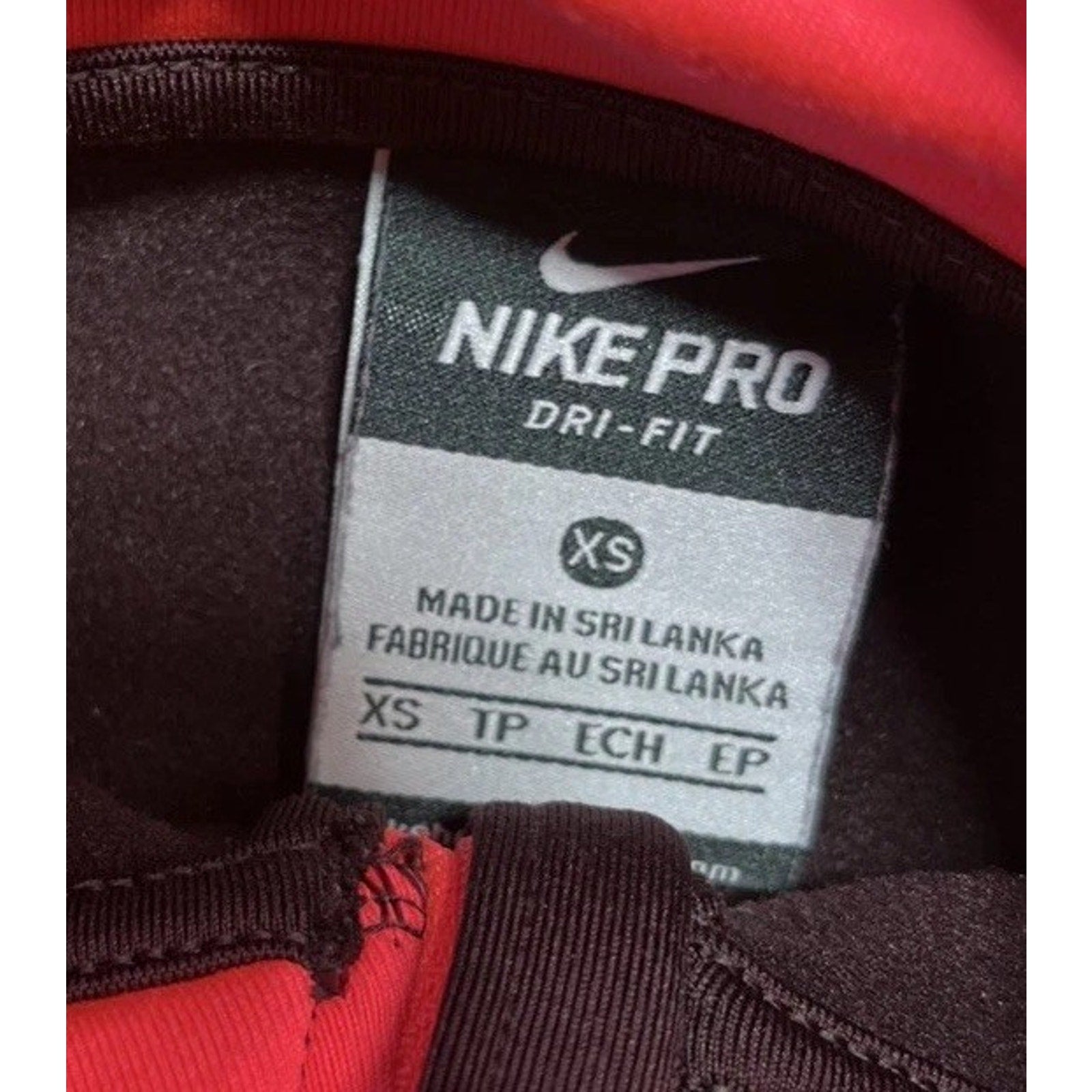 Nike Pro Dri-fit Women's Maroon LS 1/2 Zip Mock Neck Athletic Shirt Size XS