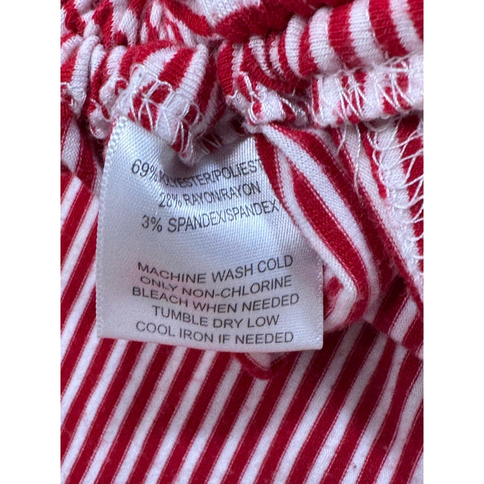 Sag Harbor Stretch Knit Top Red & White Stripe Women’s Petite Large