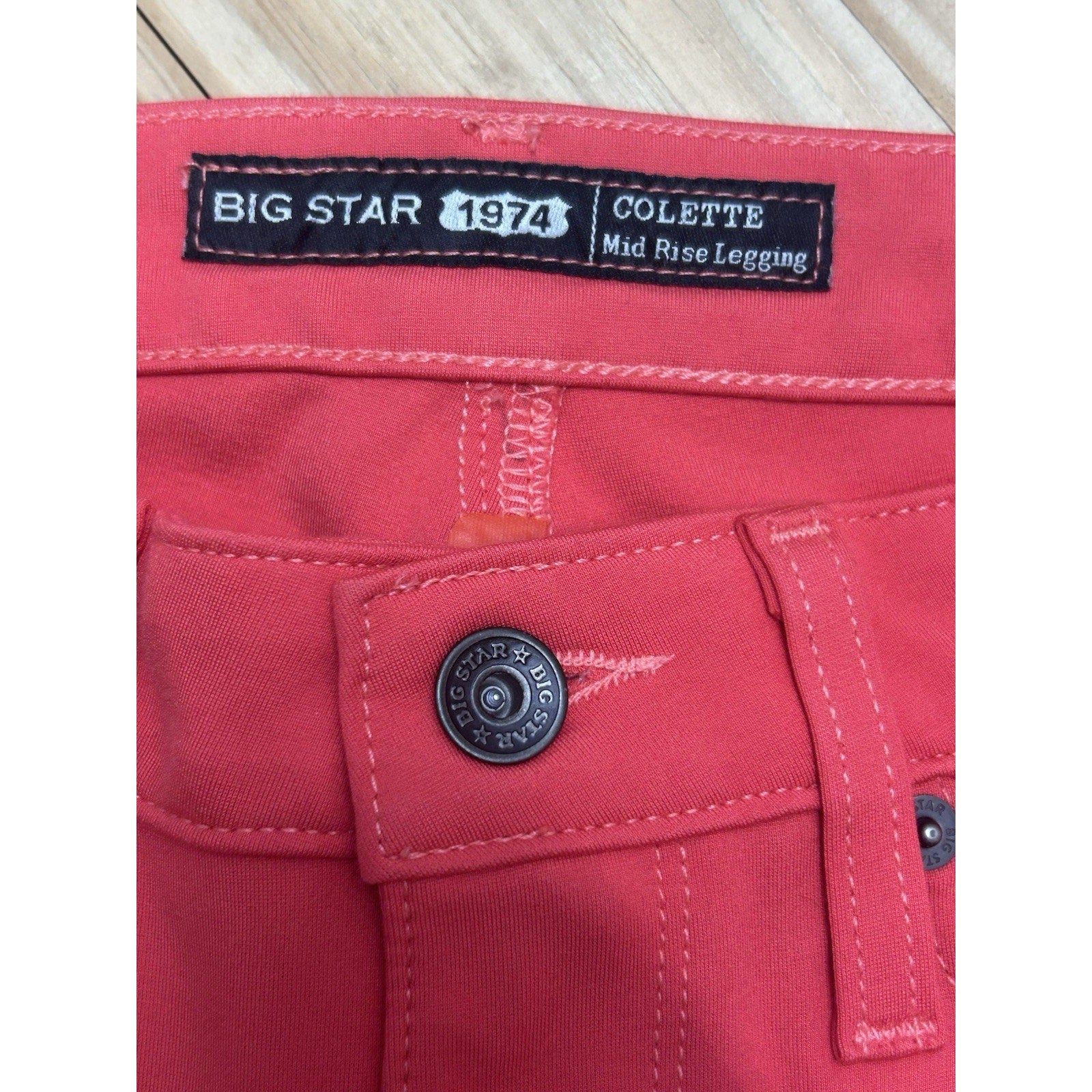 Big Star Colette Skinny Jeans Women's Size 29 Coral Mid Rise Leggings.