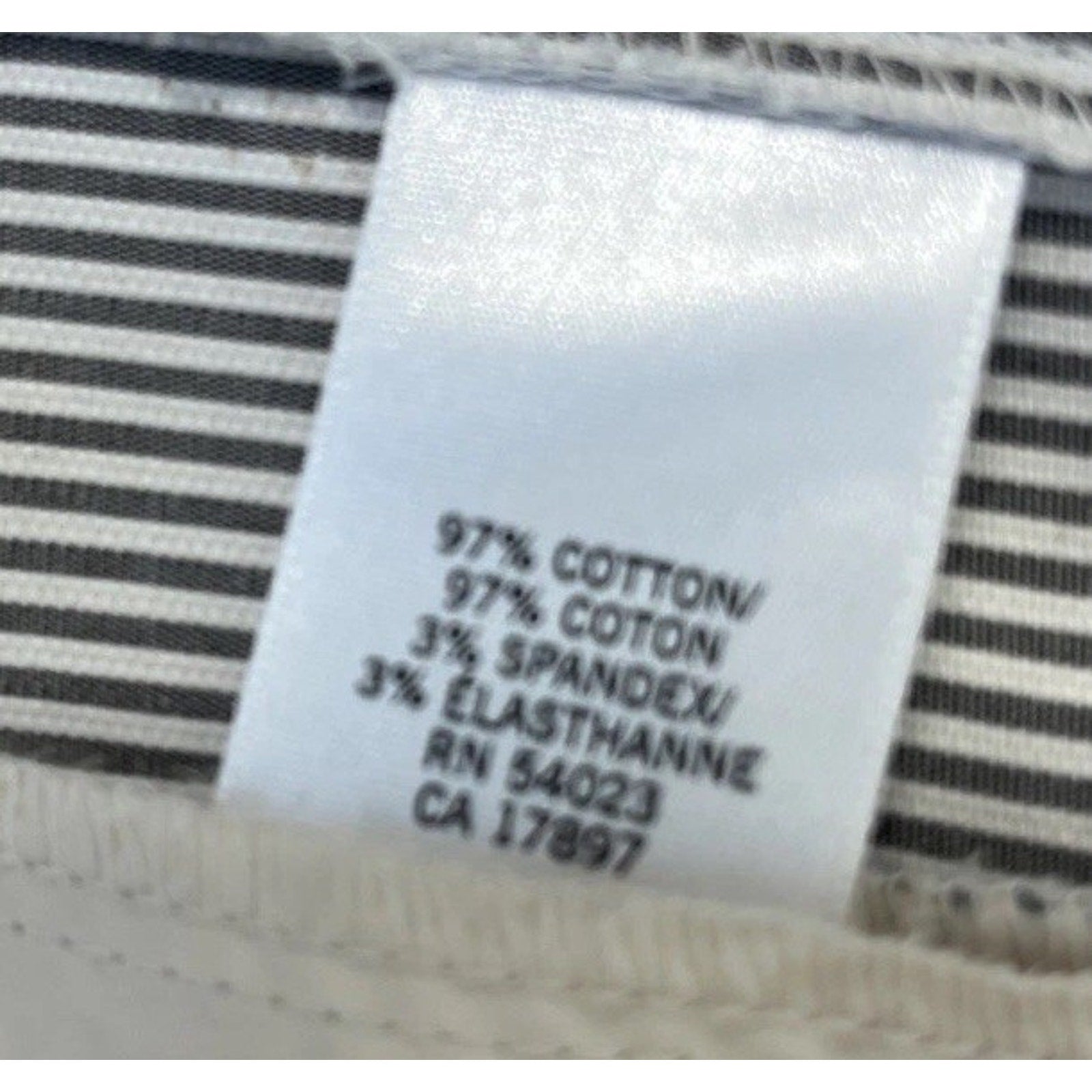 Banana Republic Ryan Fit Shorts Size 0 White and Grey Striped 29x11