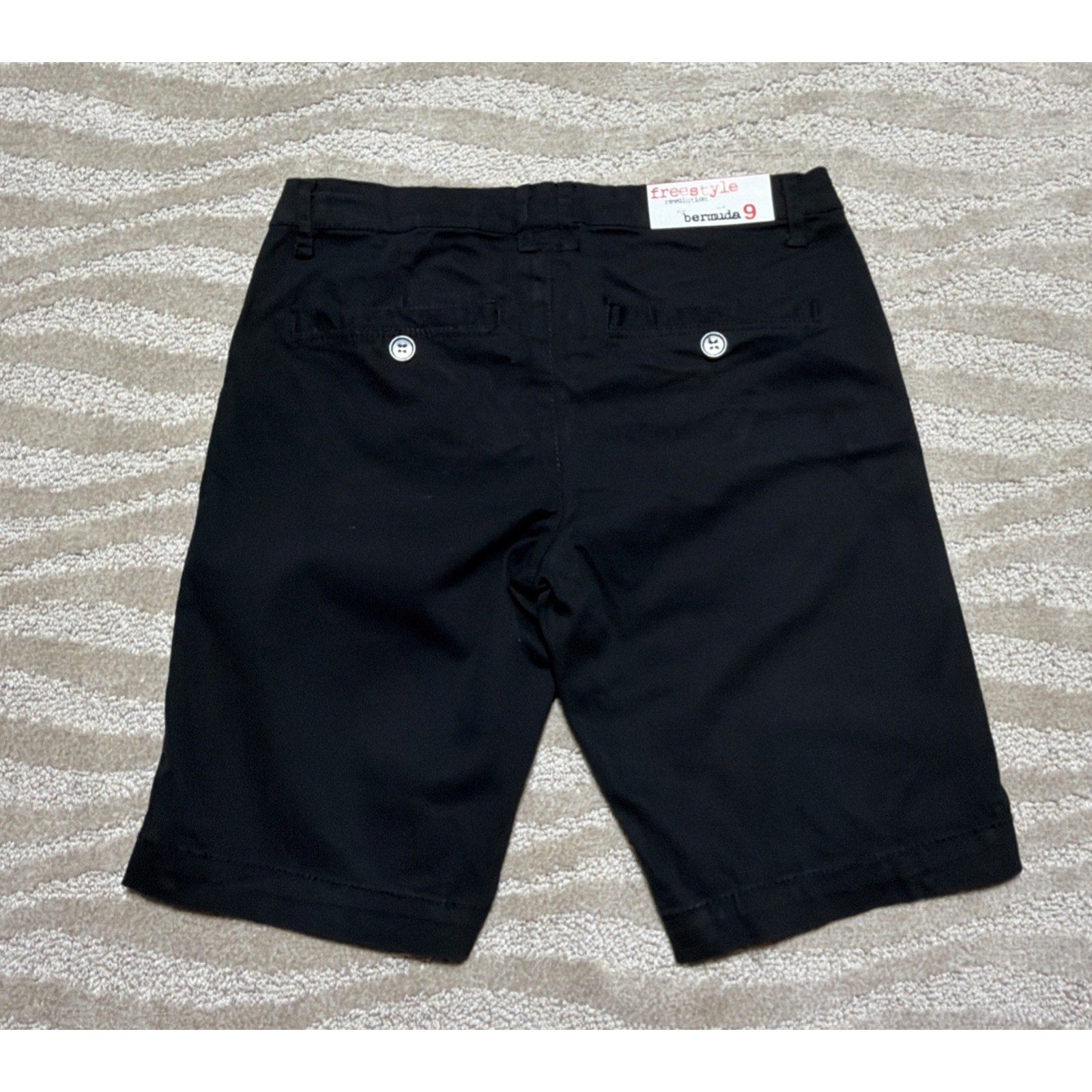 FREESTYLE Womens Shorts SIZE 9 COTTON STRETCH BLACK Bermuda SHORTS NWT