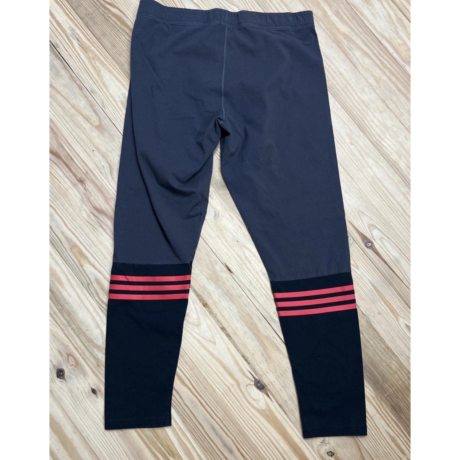adidas womens Black And Red Stripe Leggings L 7/8 leggings
