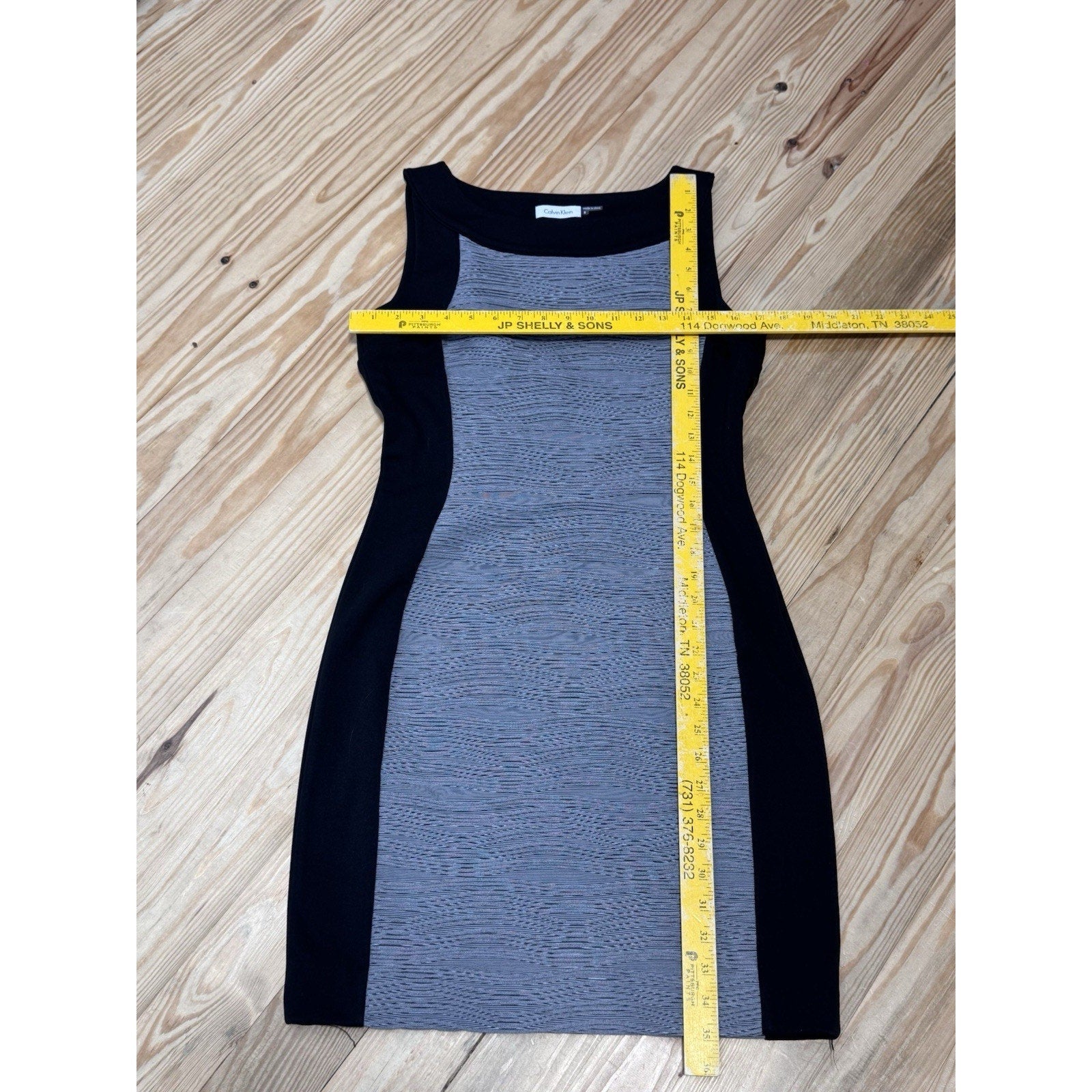 Calvin Klein Sleeveless Black And Gray Bodycon Knee Length Dress Women’s Size 8