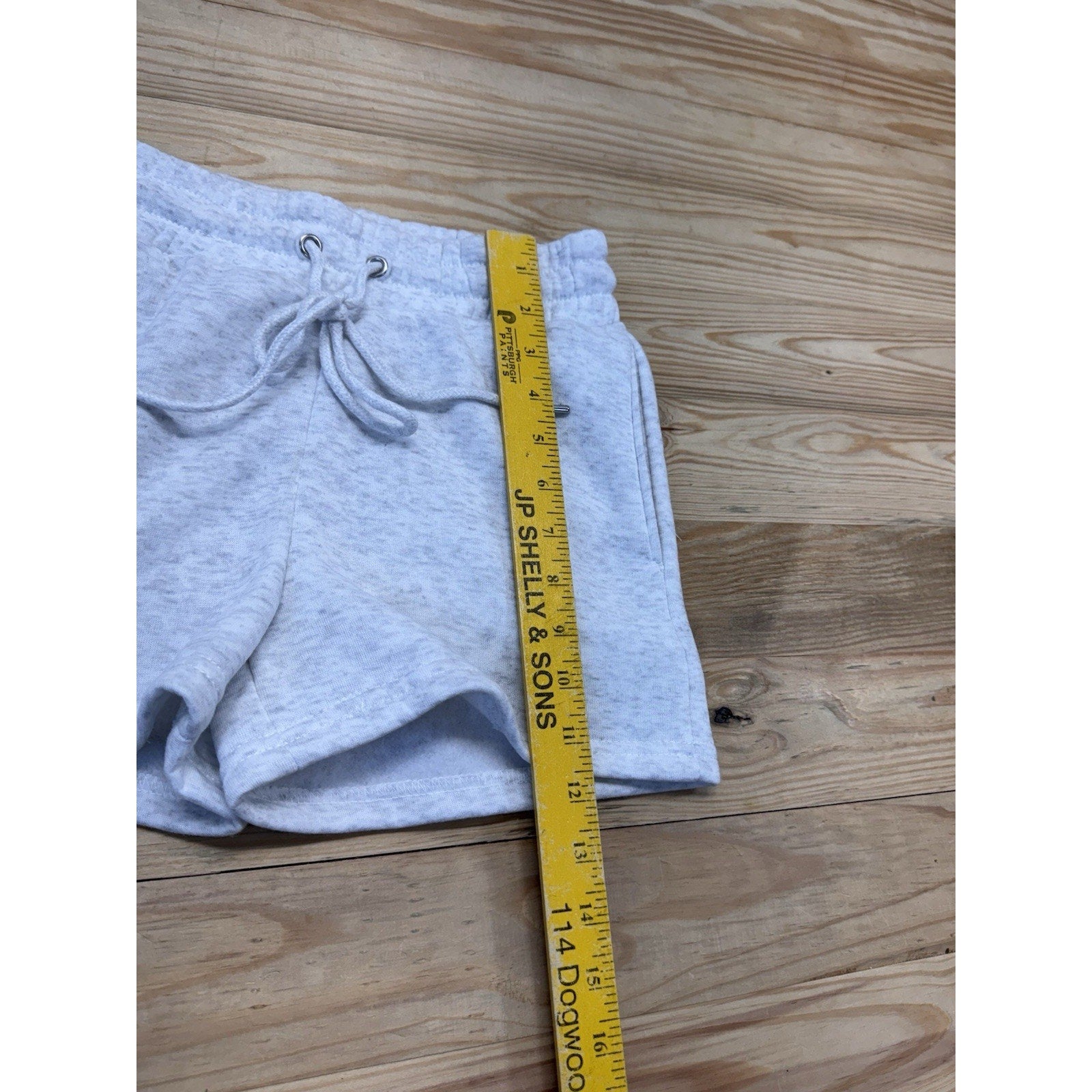 Better Together Gray Heather Drawstring Shorts With Pockets Junior Women’s XS