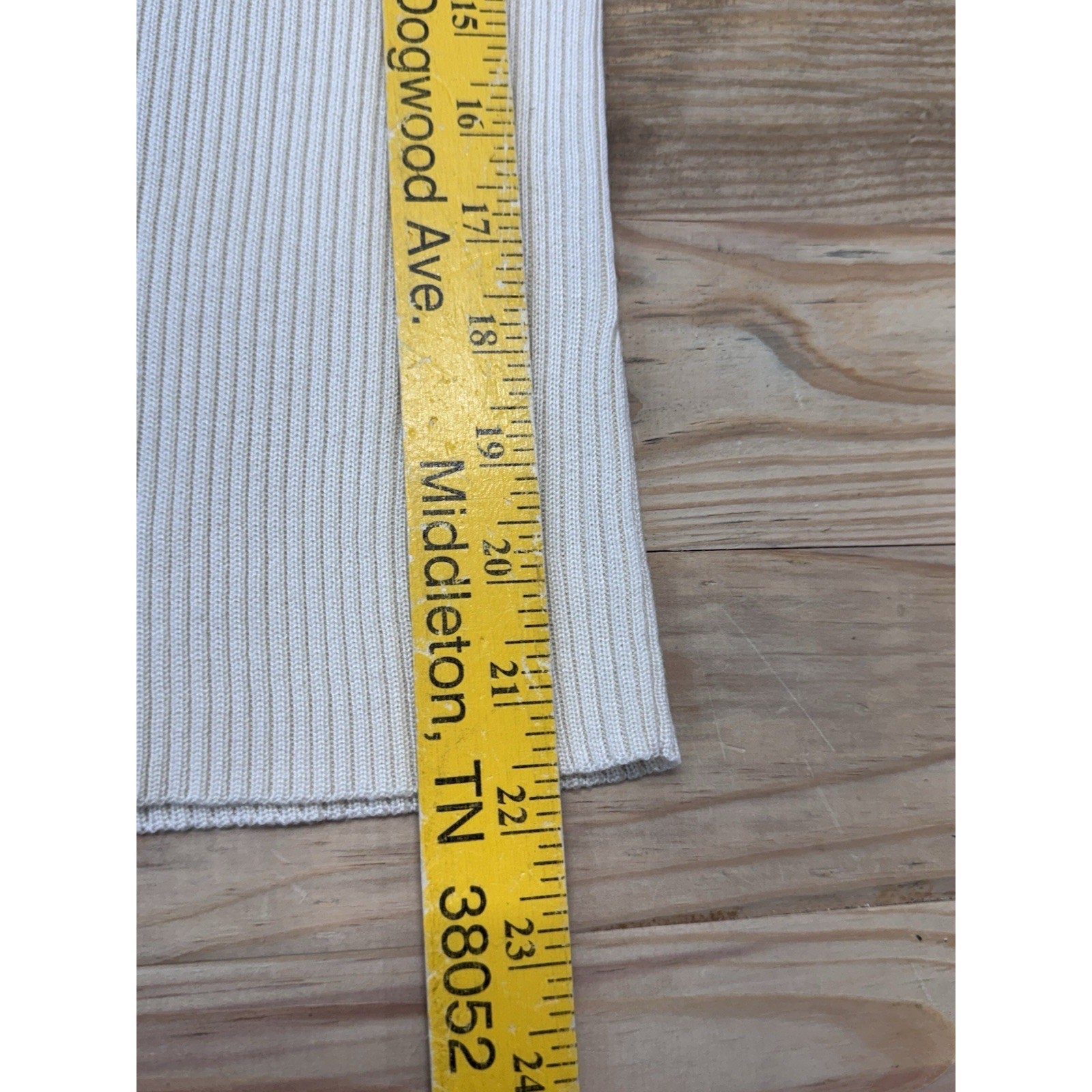 R.Q.T Women Top Size M Tan Brown Short Sleeve Silky Medal Collar Trim Stretch