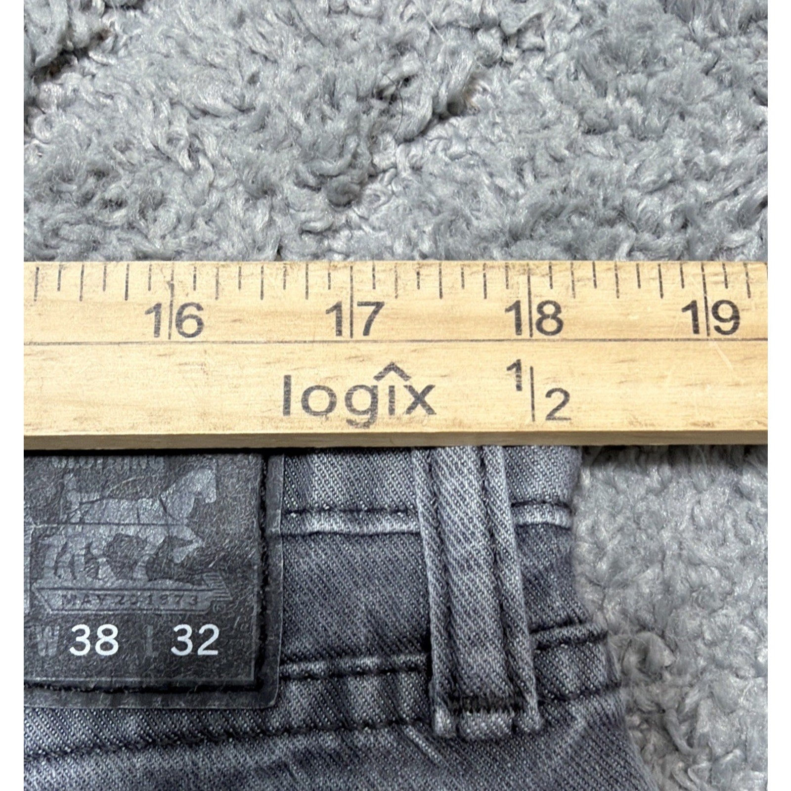 Levi’s 511 Jeans Men’s 38x32 (Actual 36x31) Slim Straight Gray Denim Pants