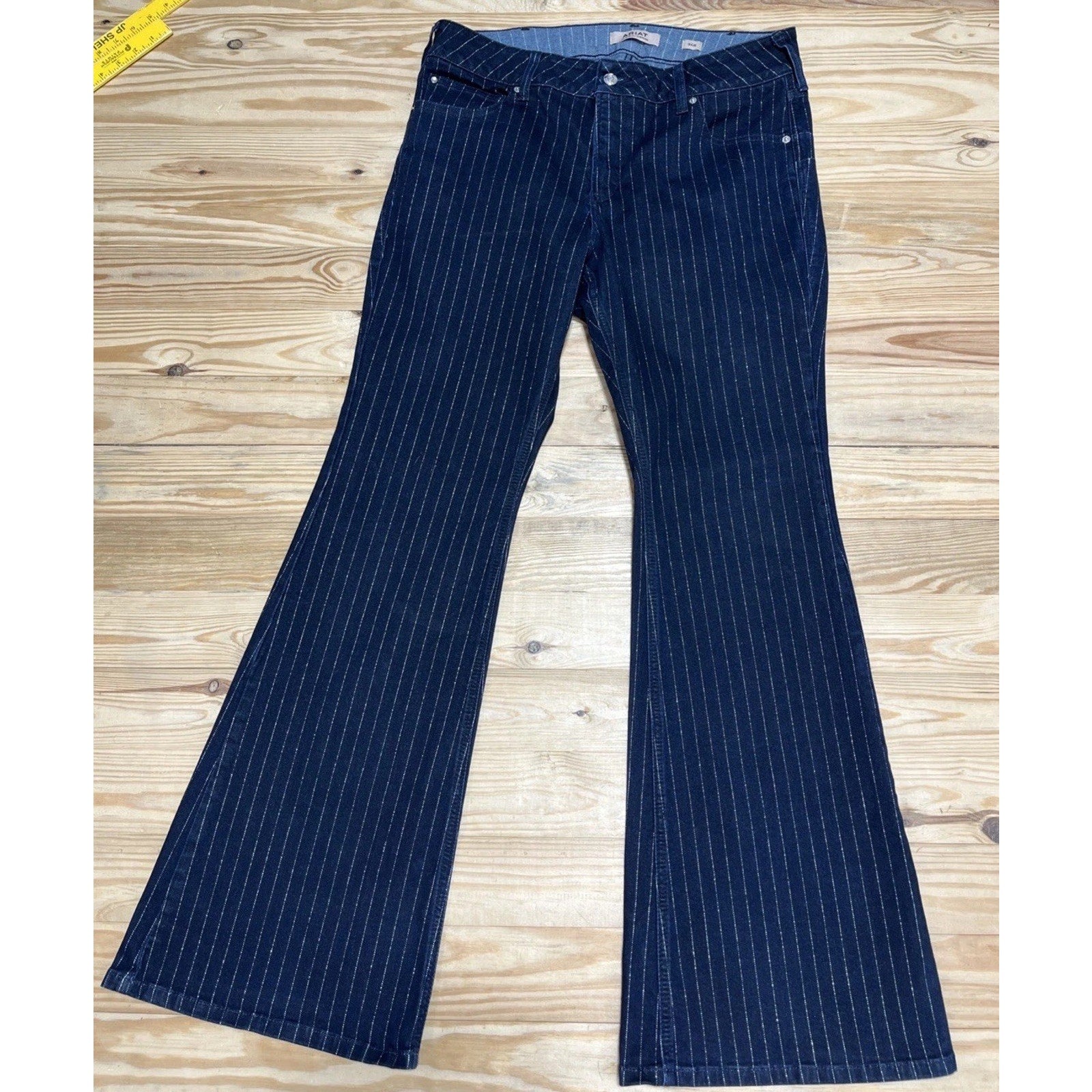 ARIAT Women's Perfect Rise Jasmine Flare Jeans Silver Stripe Rinse 34R