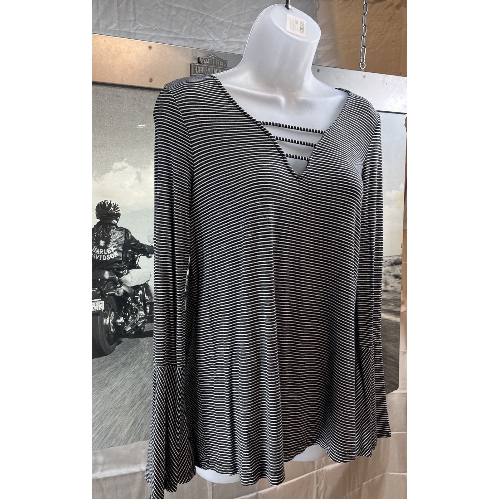 AE Striped Soft & Sexy Bell Sleeve Top Size M