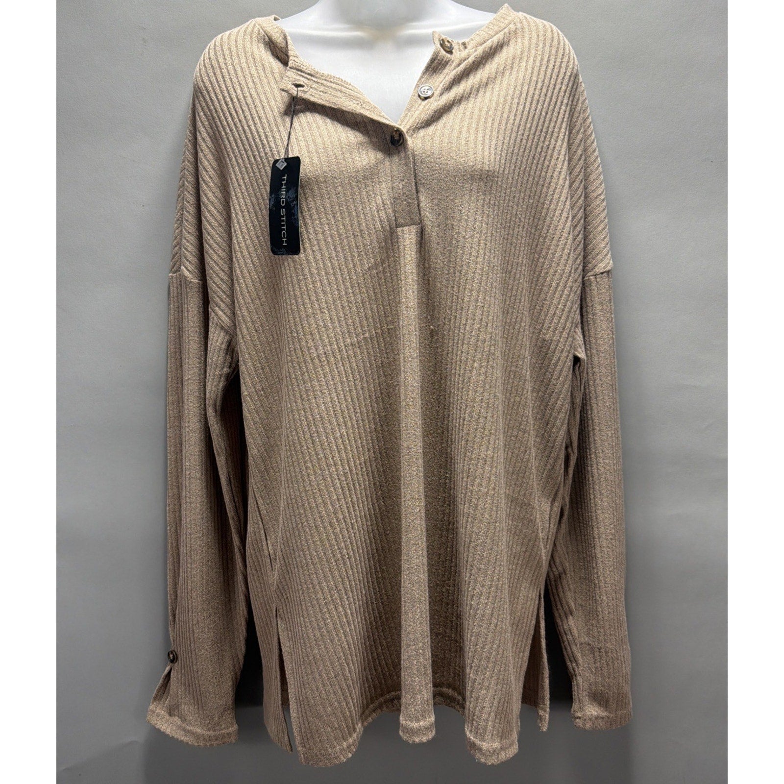 Third Stitch Boutique Textured Henley Top Size L Long Sleeve Oversized NWT