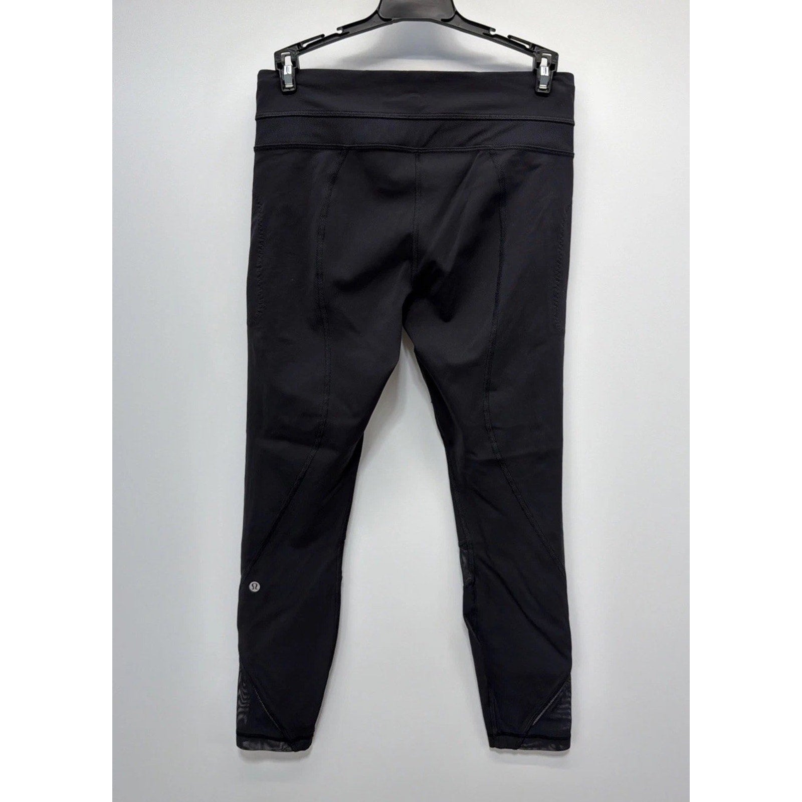 Lululemon Invigorate Legging Black Size 6, 25” Inseam, EUC